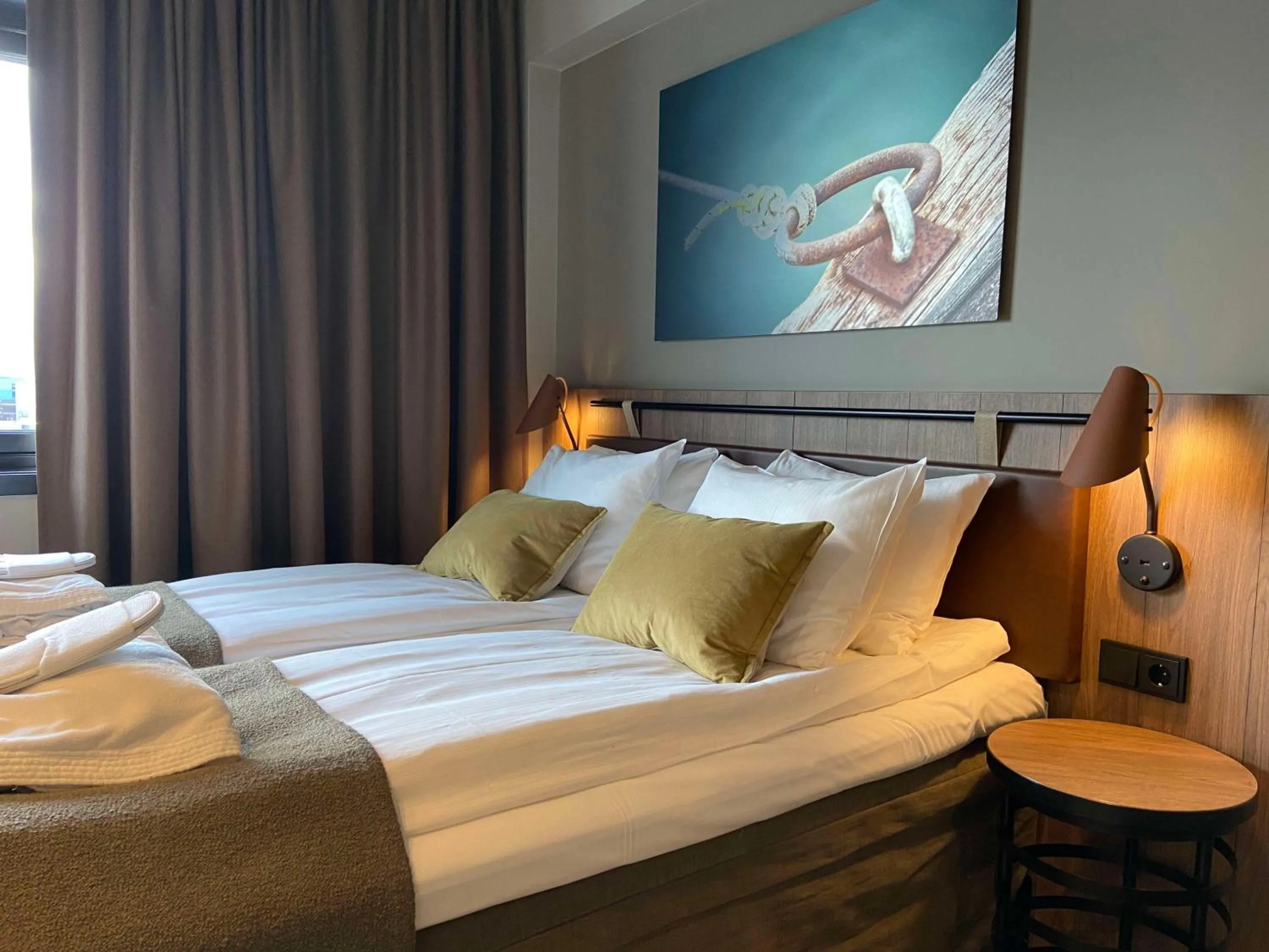 Photo of the whole room, Bed in Scandic Sortland