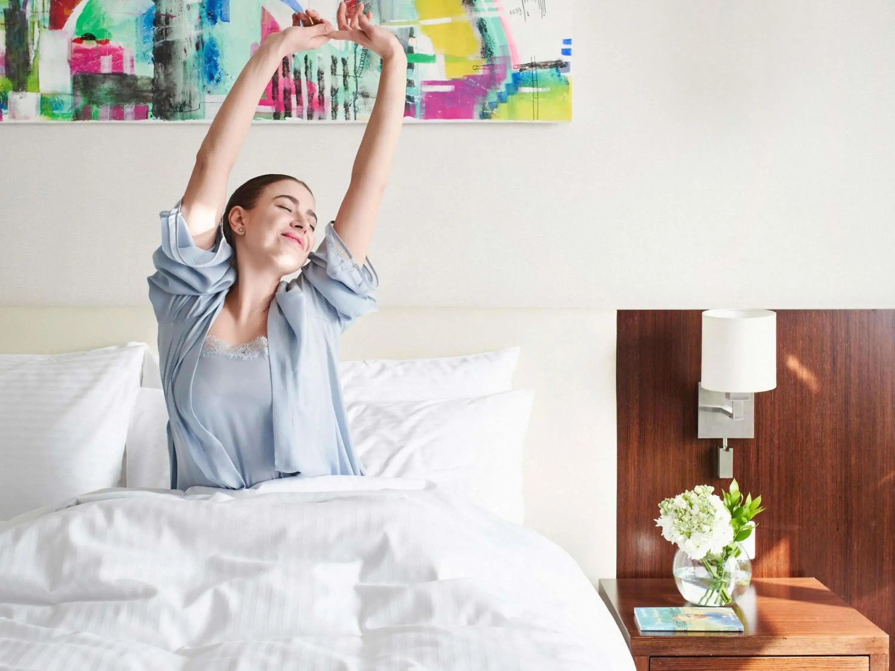 Bedroom, Bed in Mövenpick Hotel Amman Bedroom, Bed in Mövenpick Hotel Amman