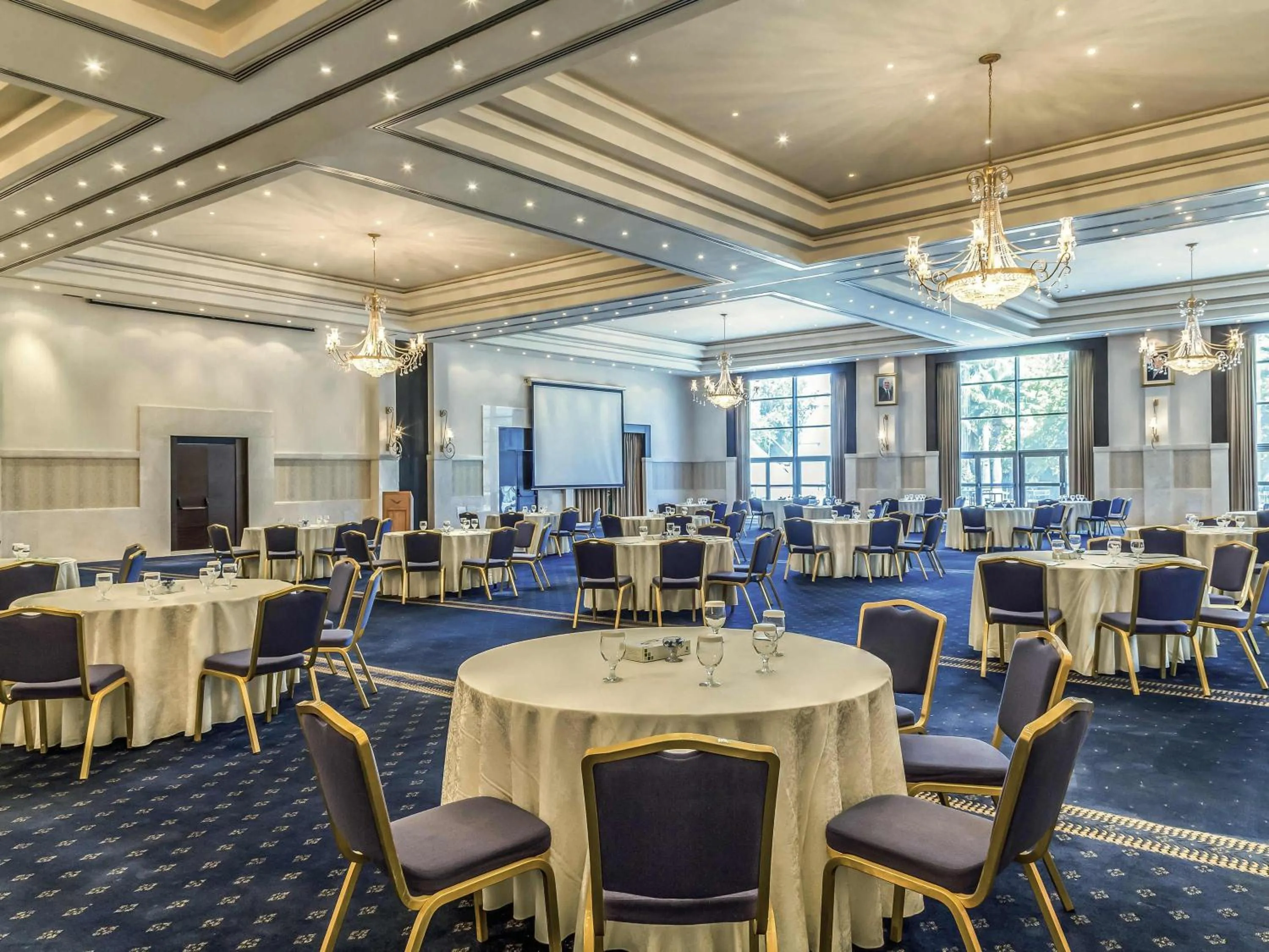 Meeting/conference room in Mövenpick Hotel Amman