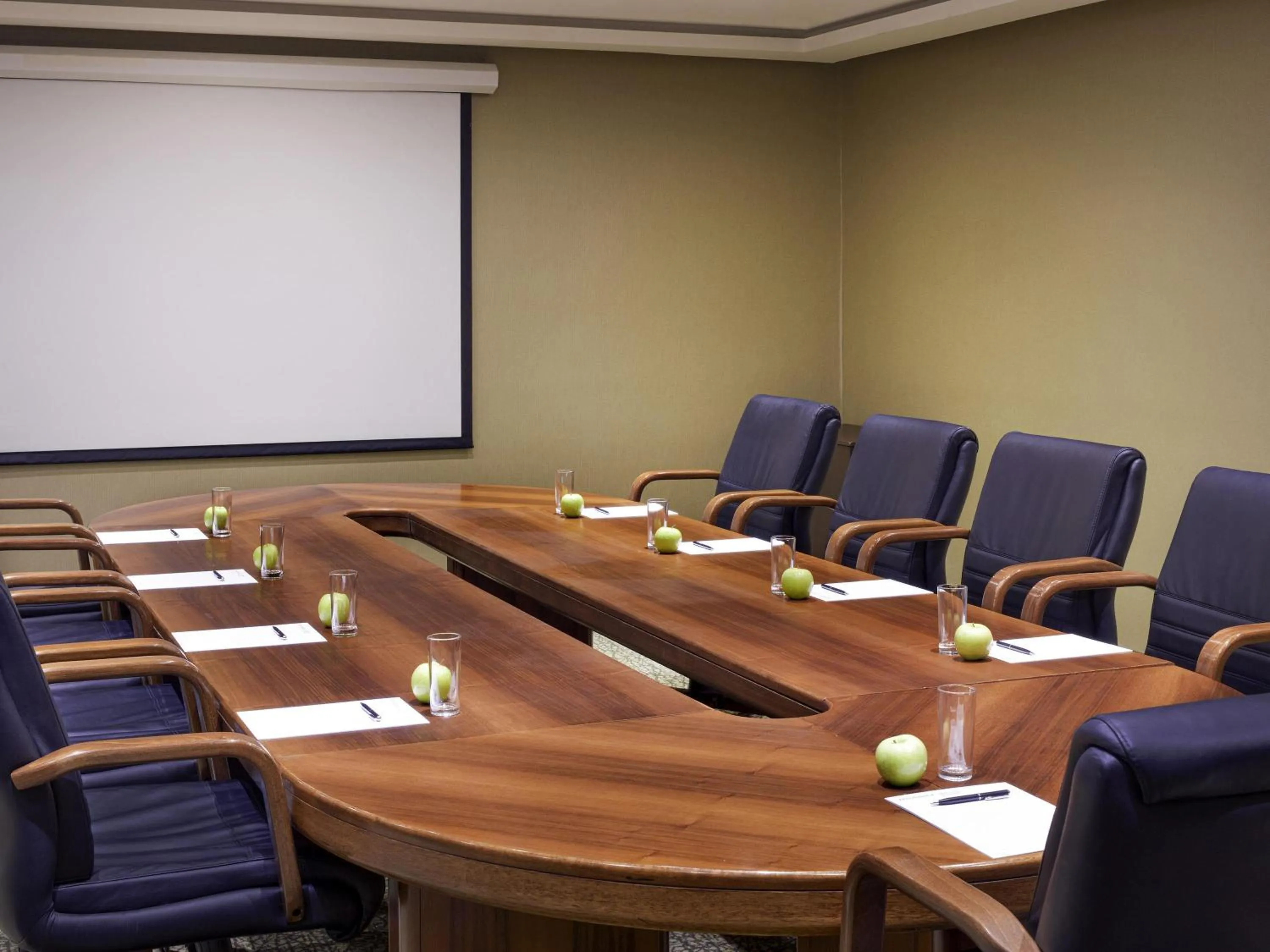 Meeting/conference room in Mövenpick Hotel Amman