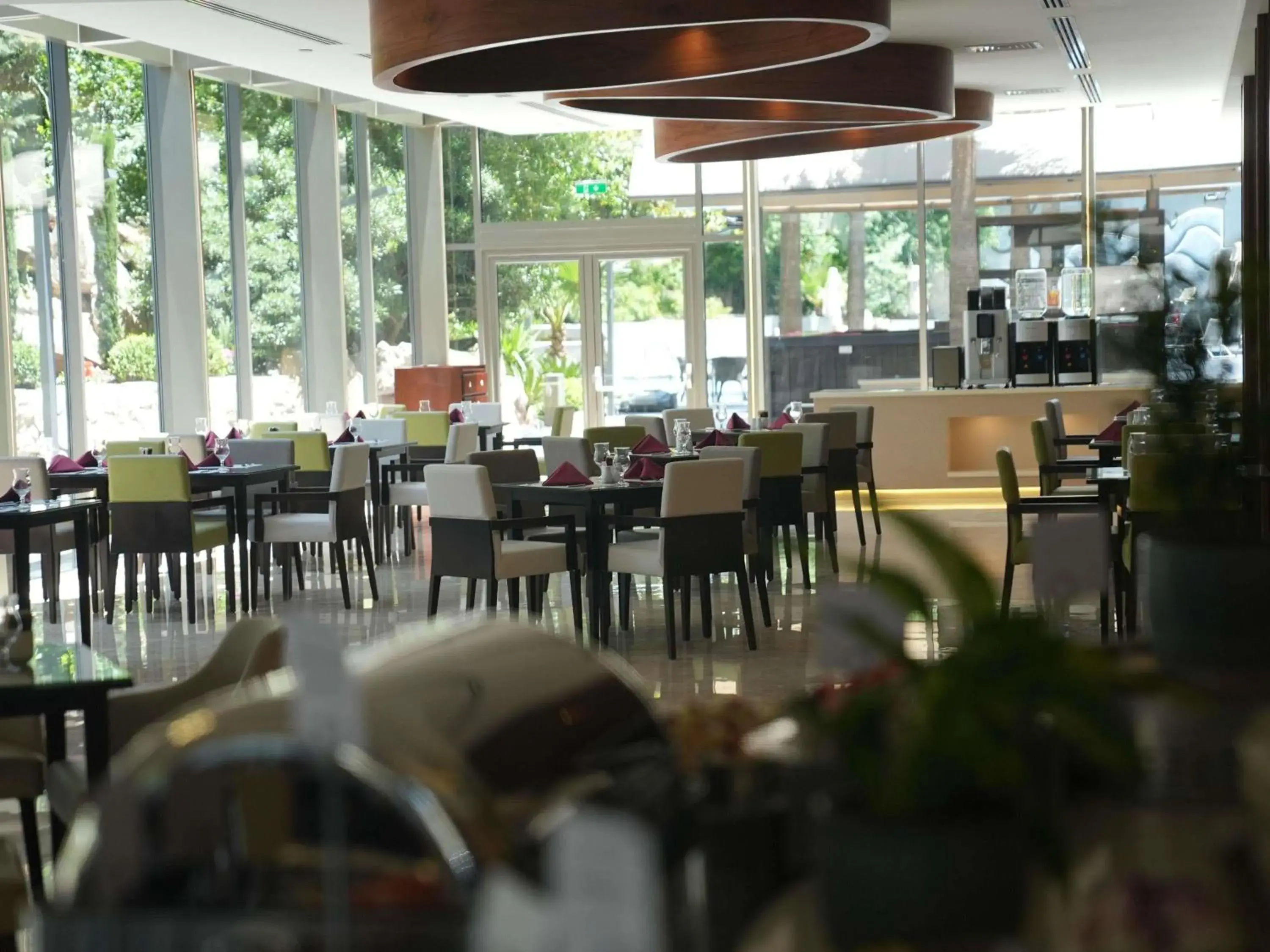 Restaurant/places to eat in Mövenpick Hotel Amman Restaurant/places to eat in Mövenpick Hotel Amman