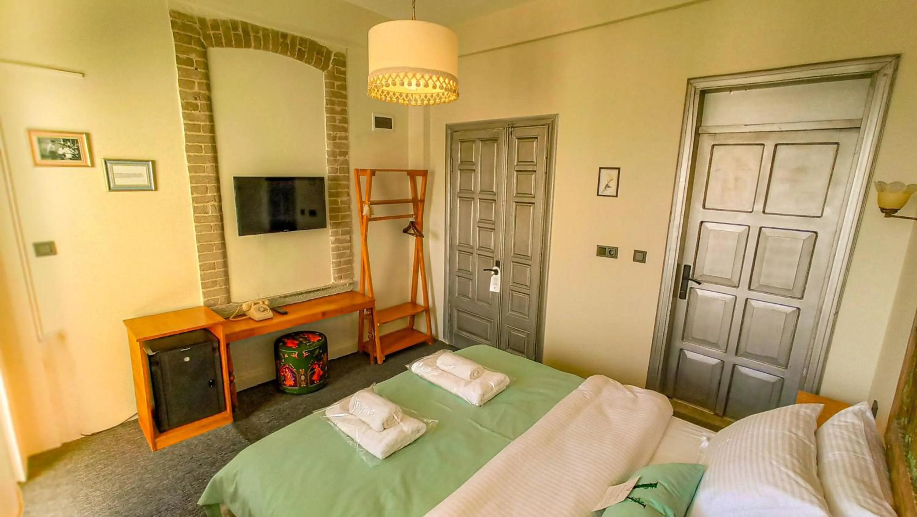 Photo of the whole room, Bed in Variante Hotel