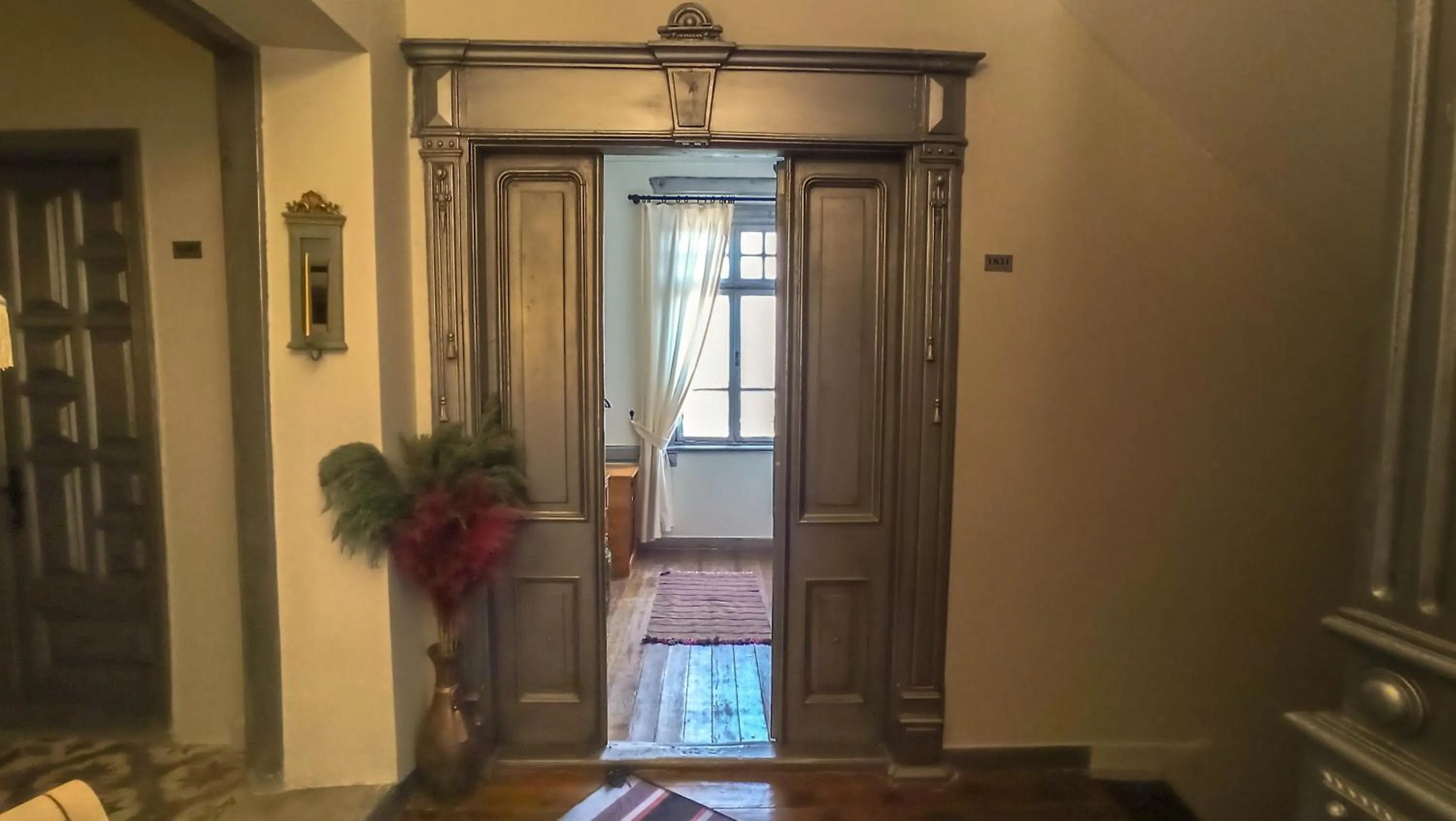 Facade/entrance in Variante Hotel