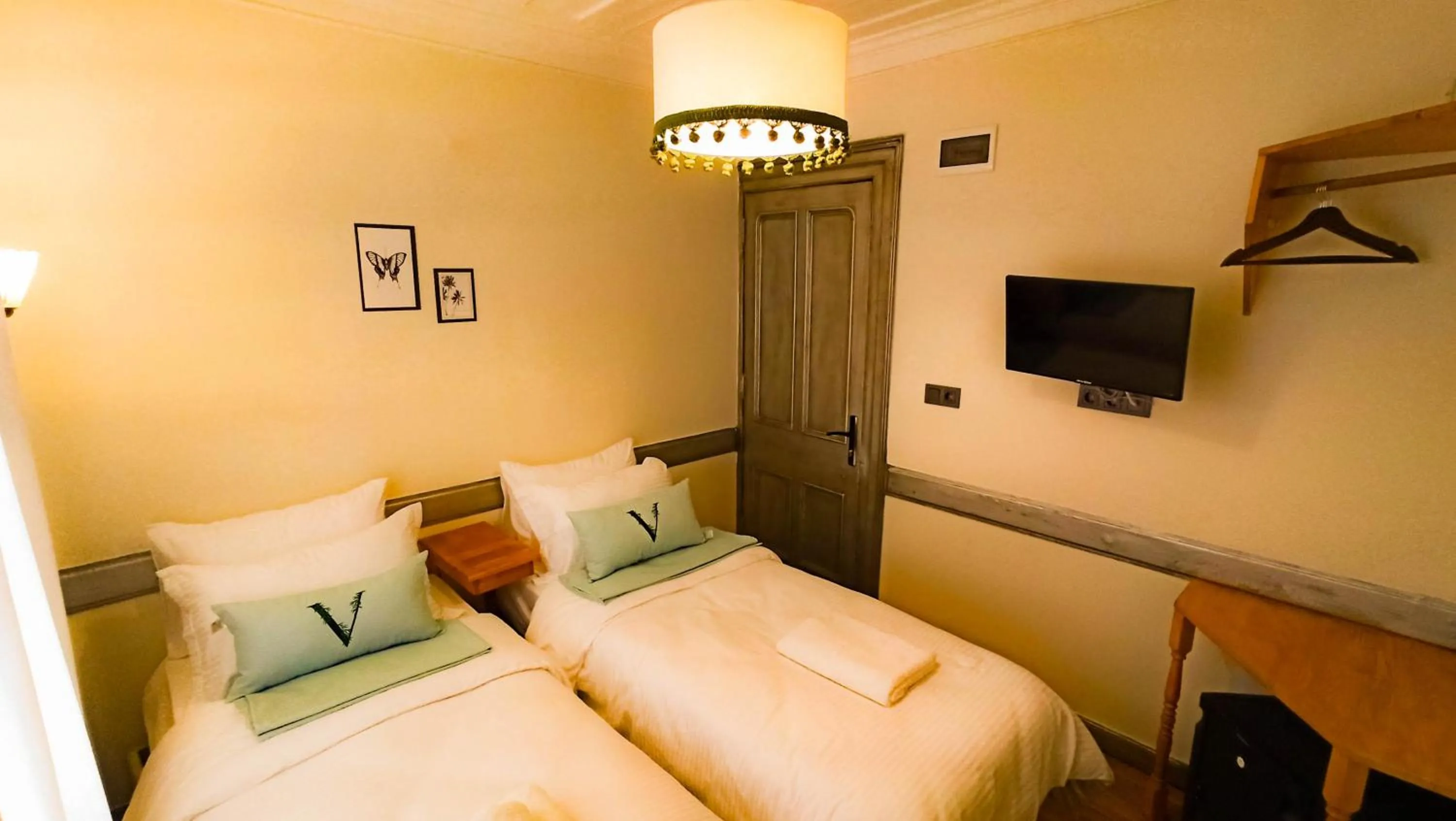 Photo of the whole room, Bed in Variante Hotel