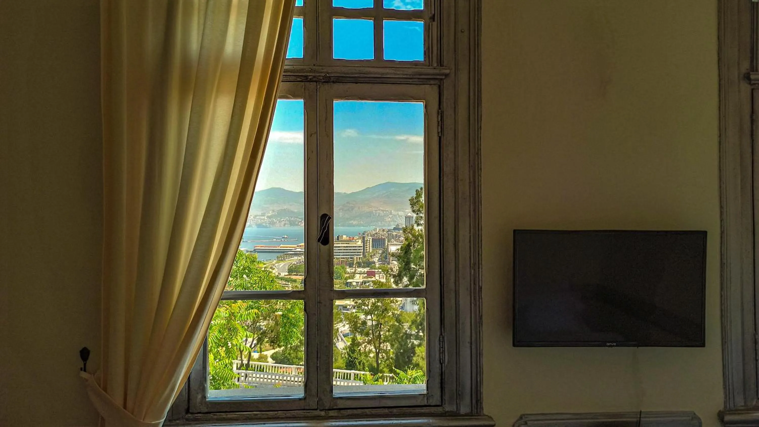 Nearby landmark in Variante Hotel