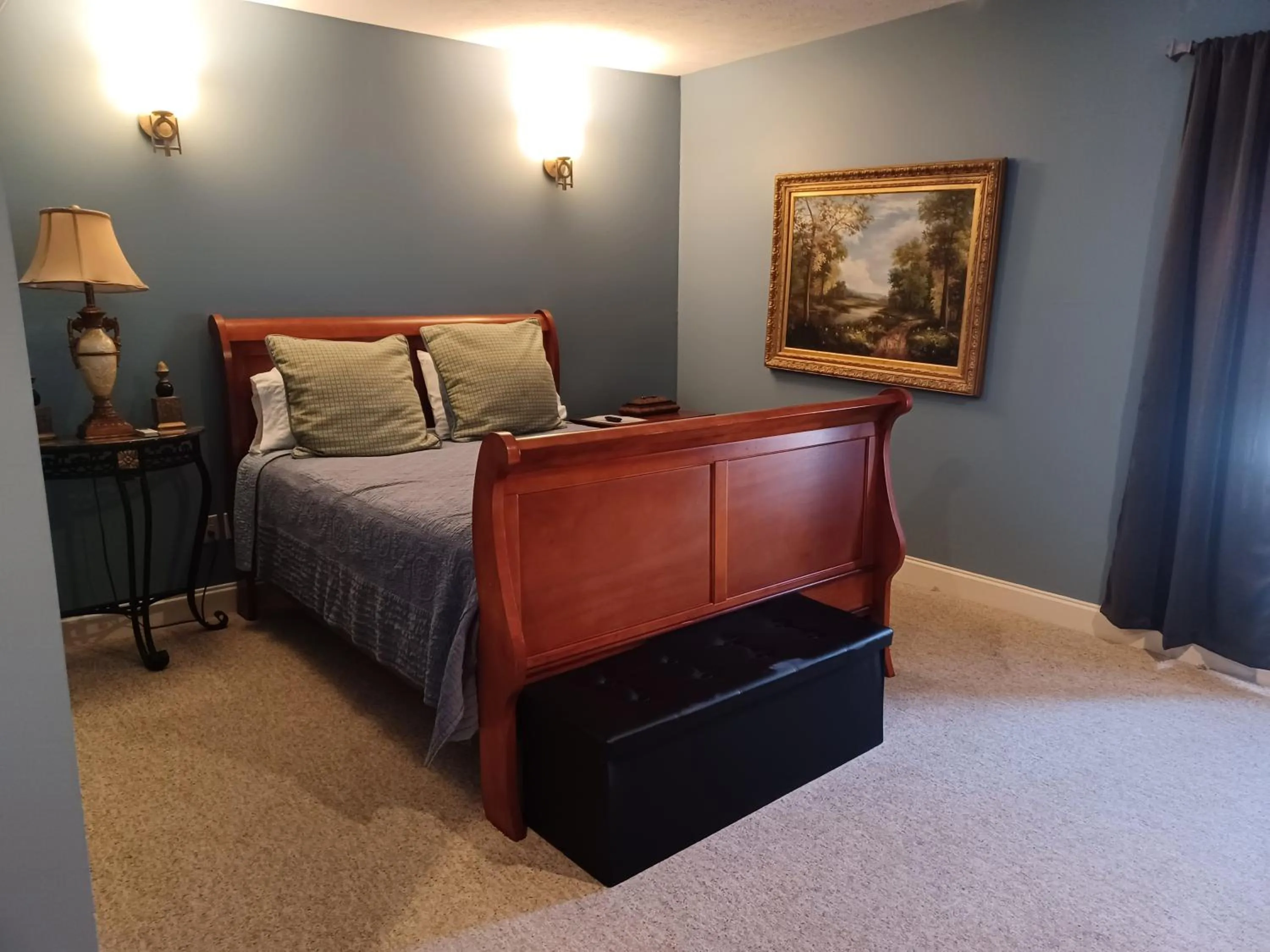 Bed in Natchez Manor Bed & Breakfast