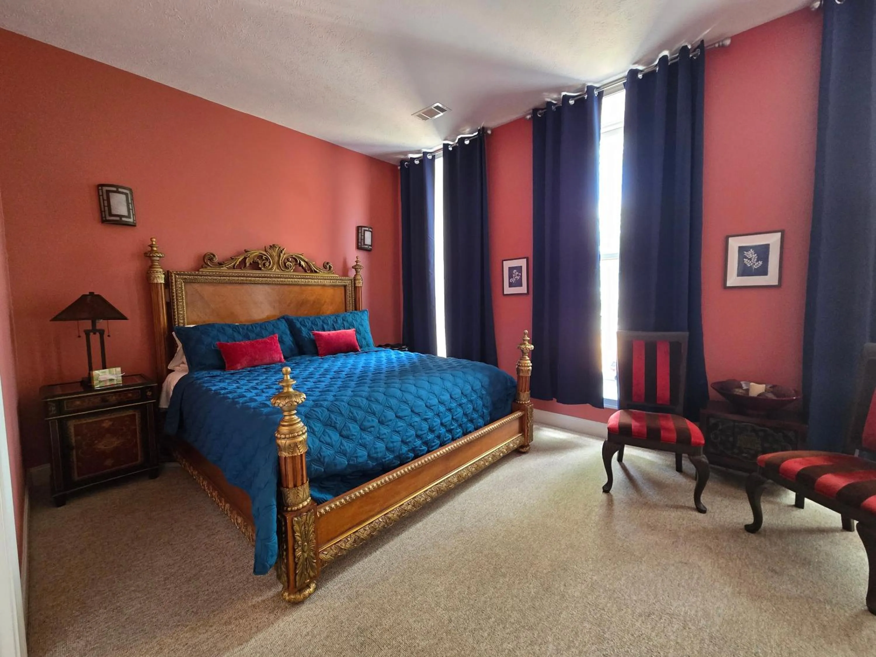 Bedroom, Bed in Natchez Manor Bed & Breakfast