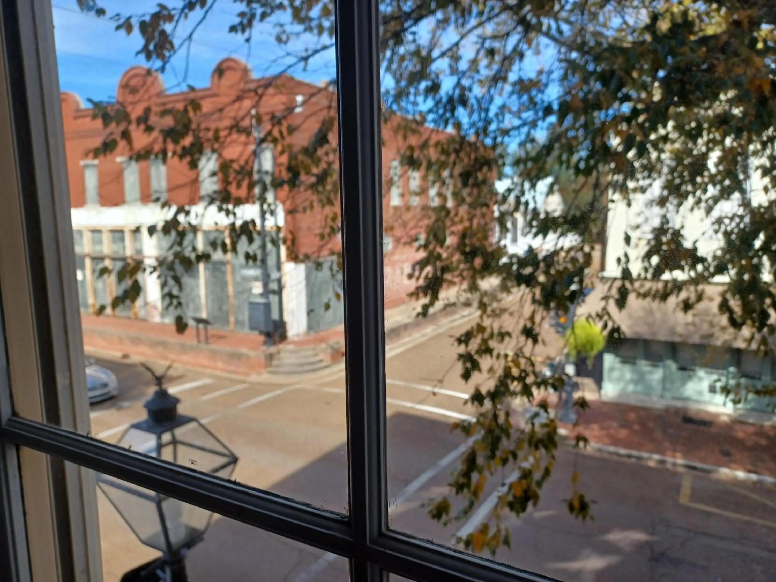 Street view in Natchez Manor Bed & Breakfast