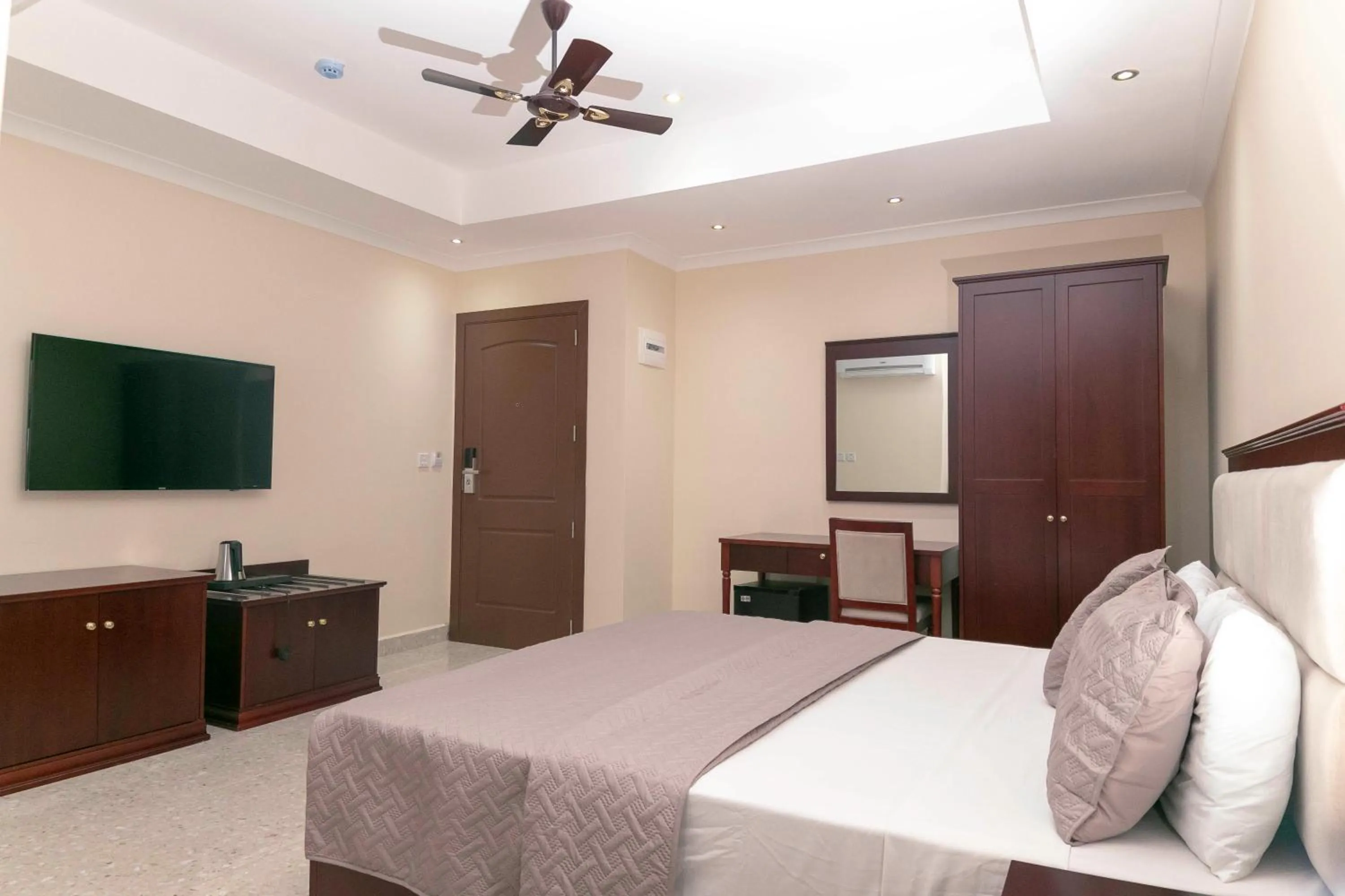 Bed in Monarch Hotel