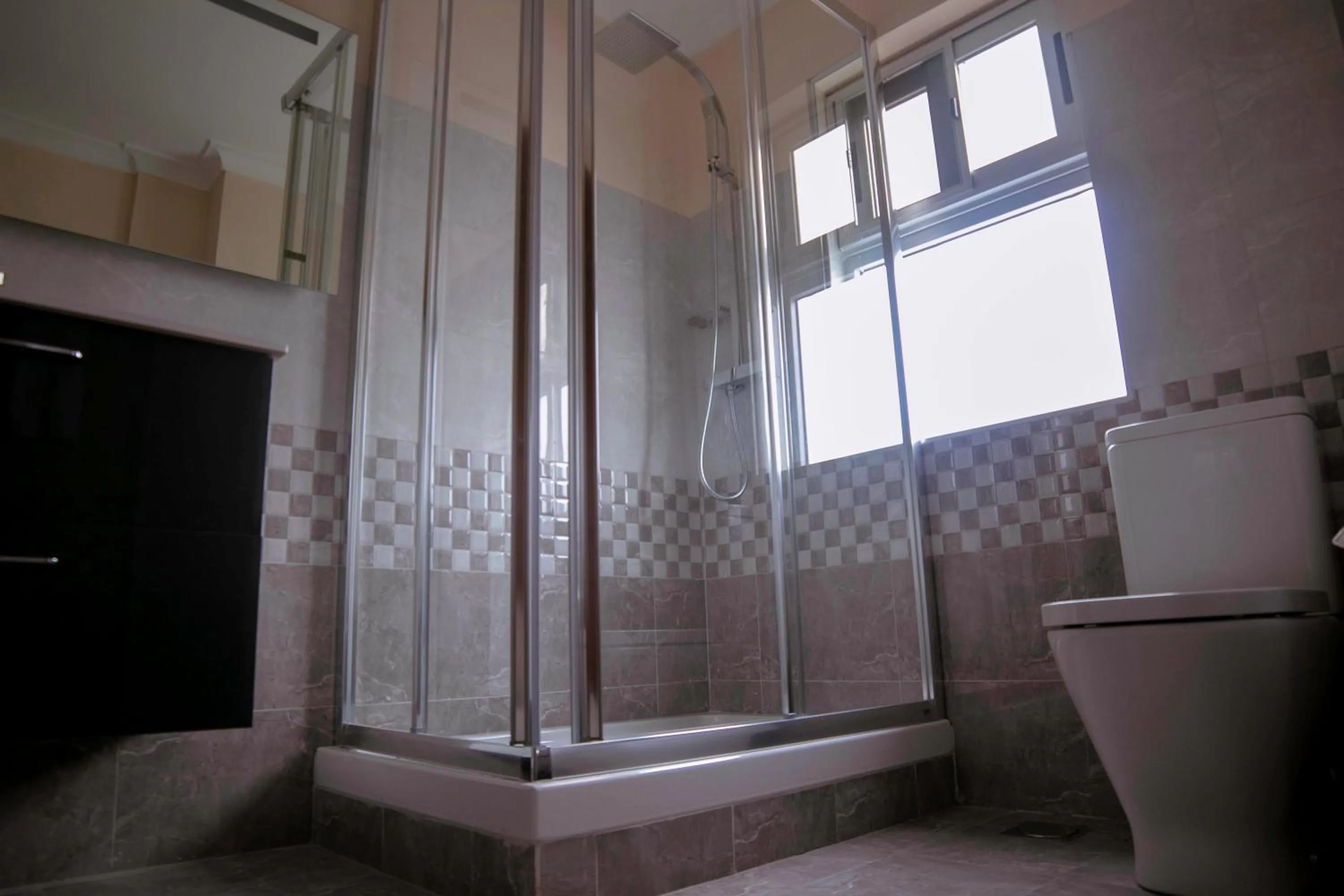 Bathroom in Monarch Hotel