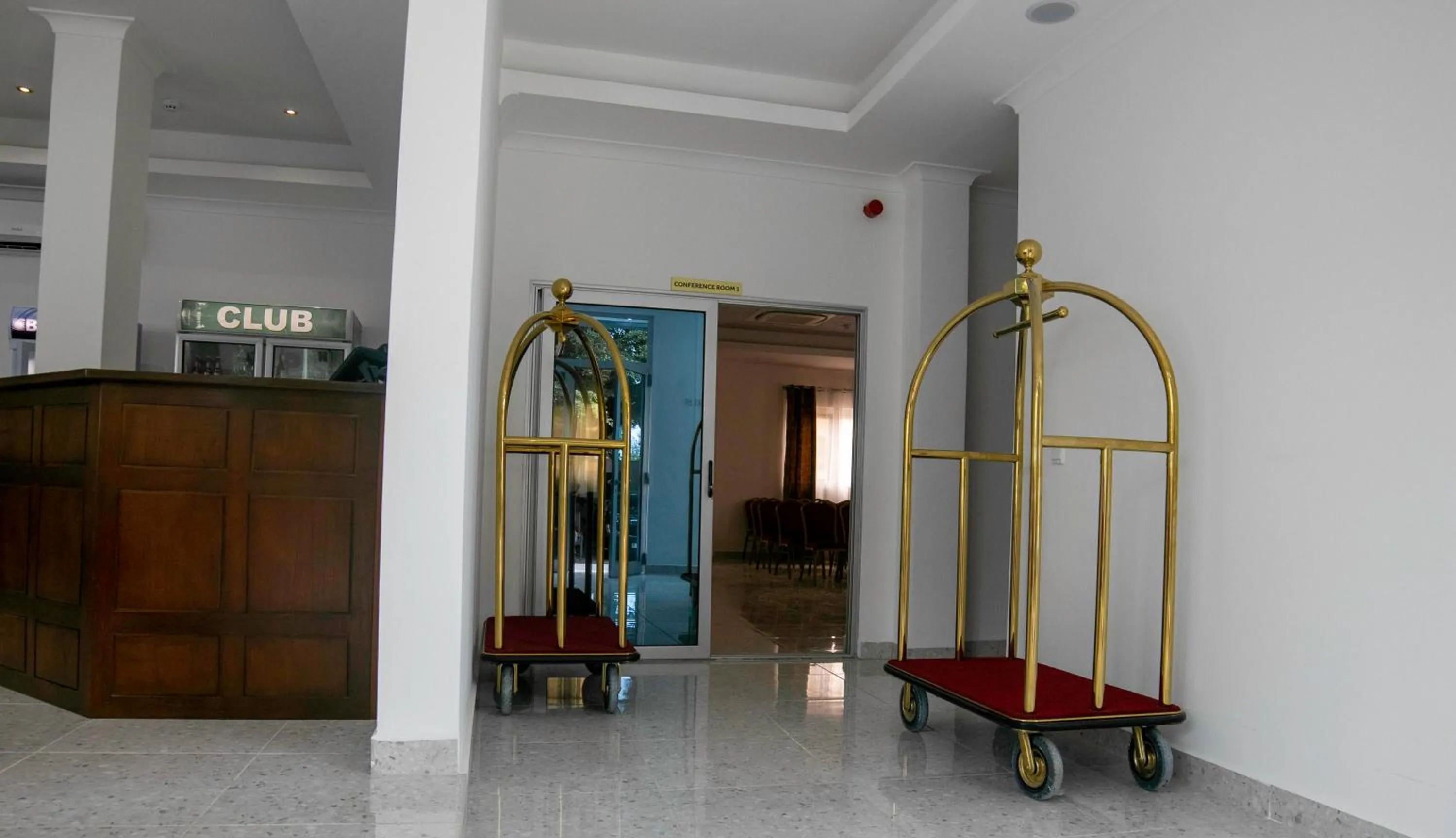 Lobby or reception in Monarch Hotel