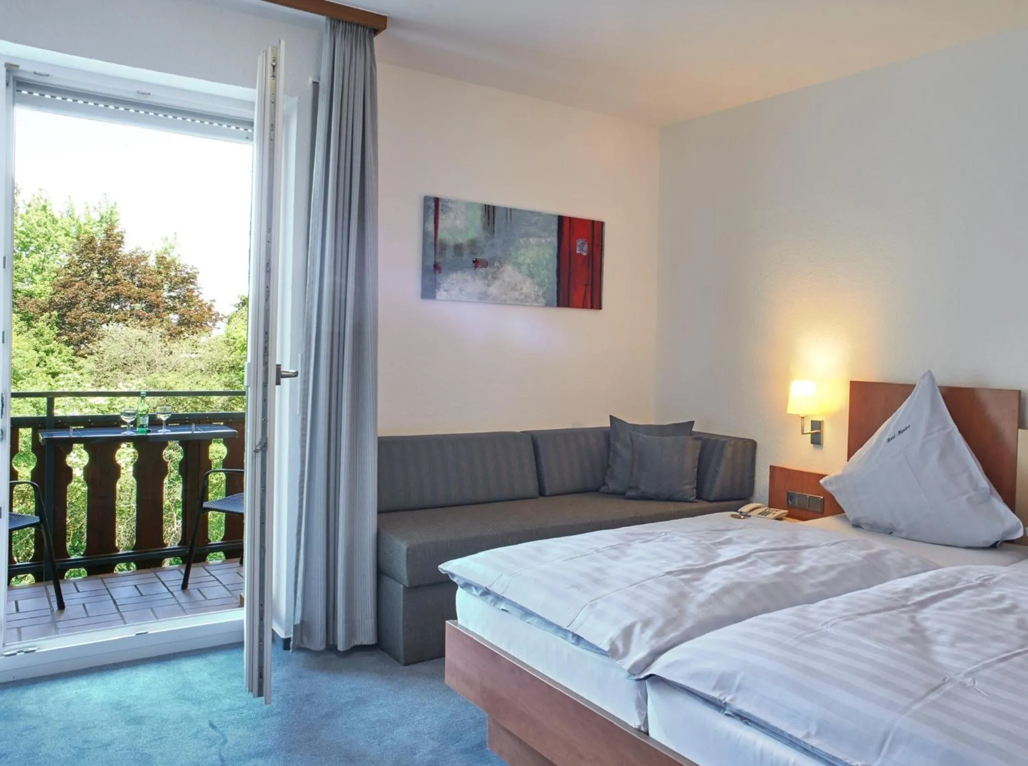 Balcony/Terrace, Bed in Hotel Münster