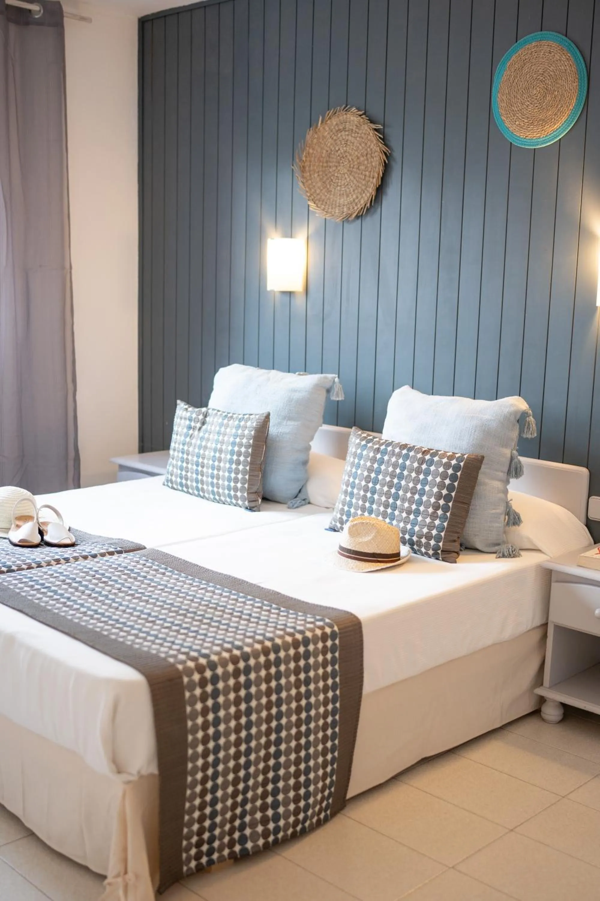 Bed in Apartamentos Royal Life