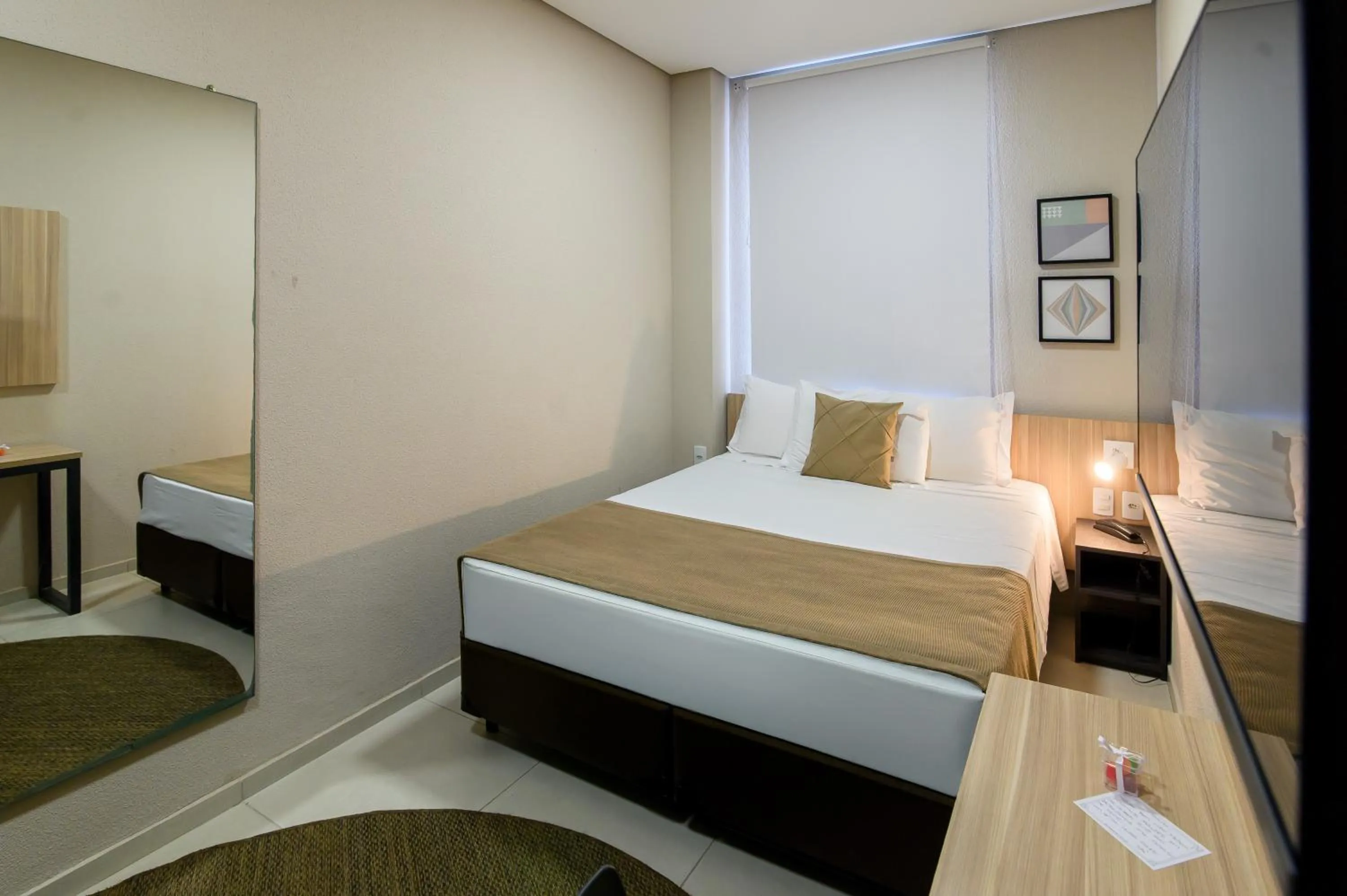 Bed in Hotel Santa Cruz