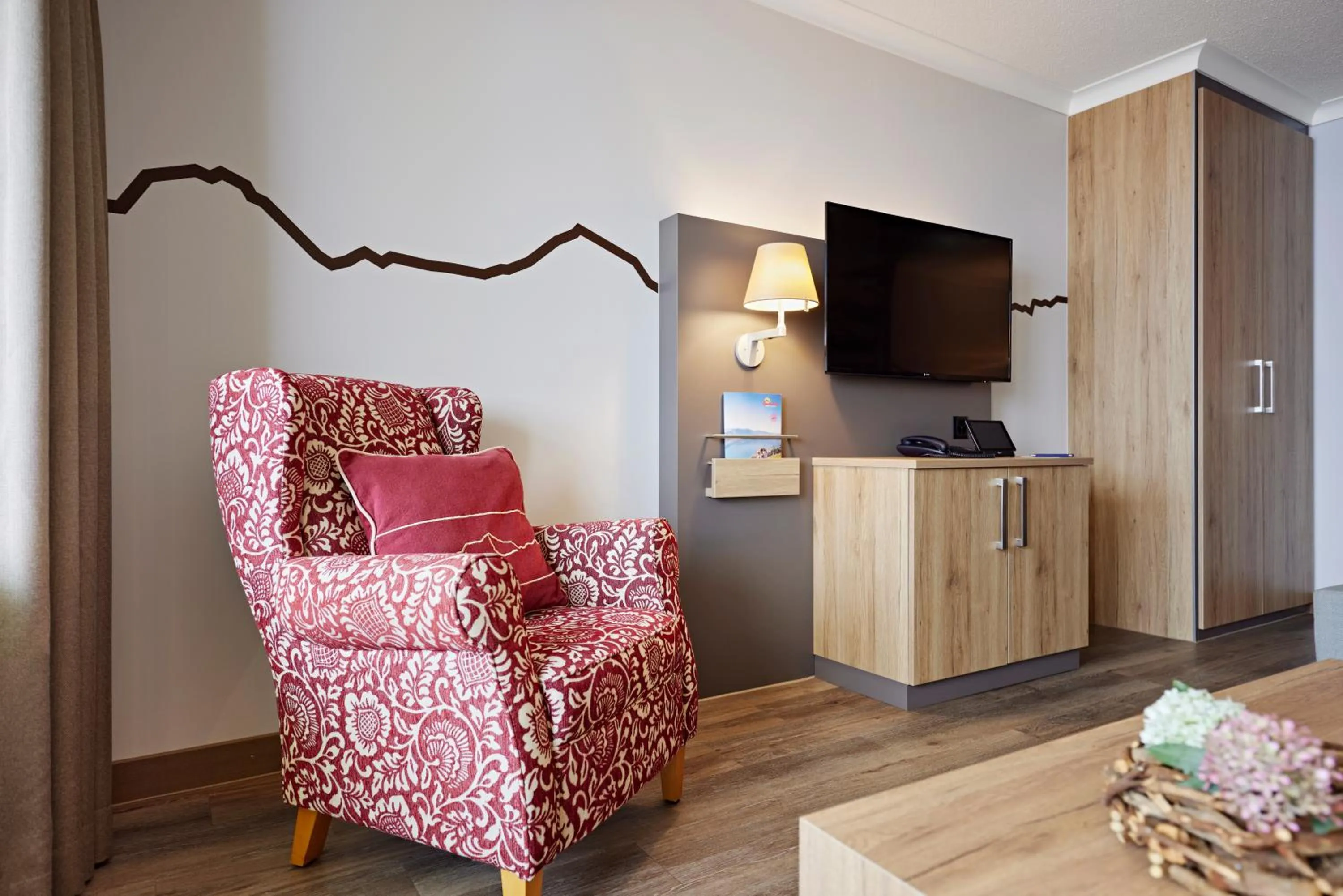 Photo of the whole room in Dorint Blüemlisalp Beatenberg/Interlaken