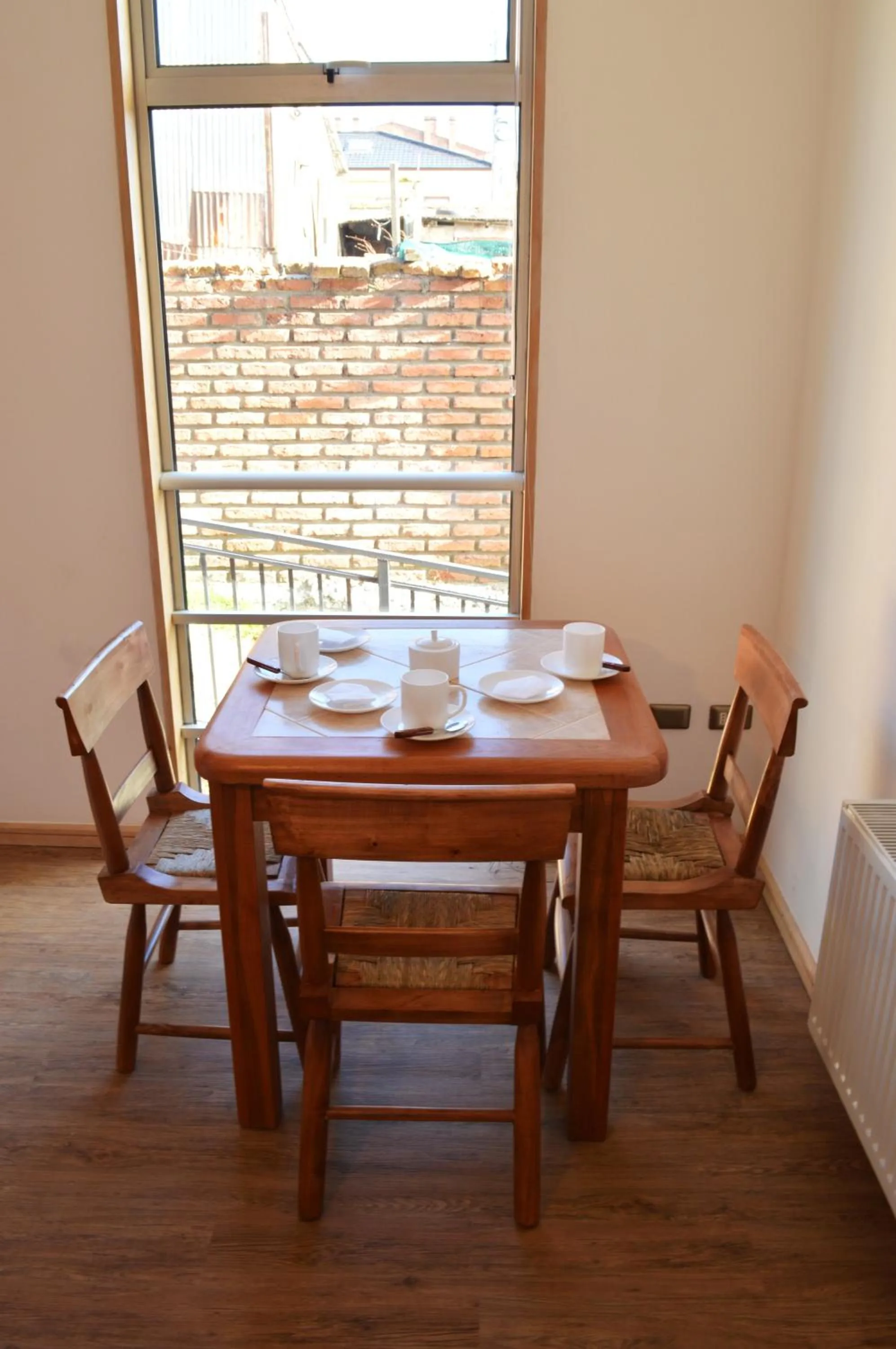 Restaurant/places to eat in Apart Hotel Quillango