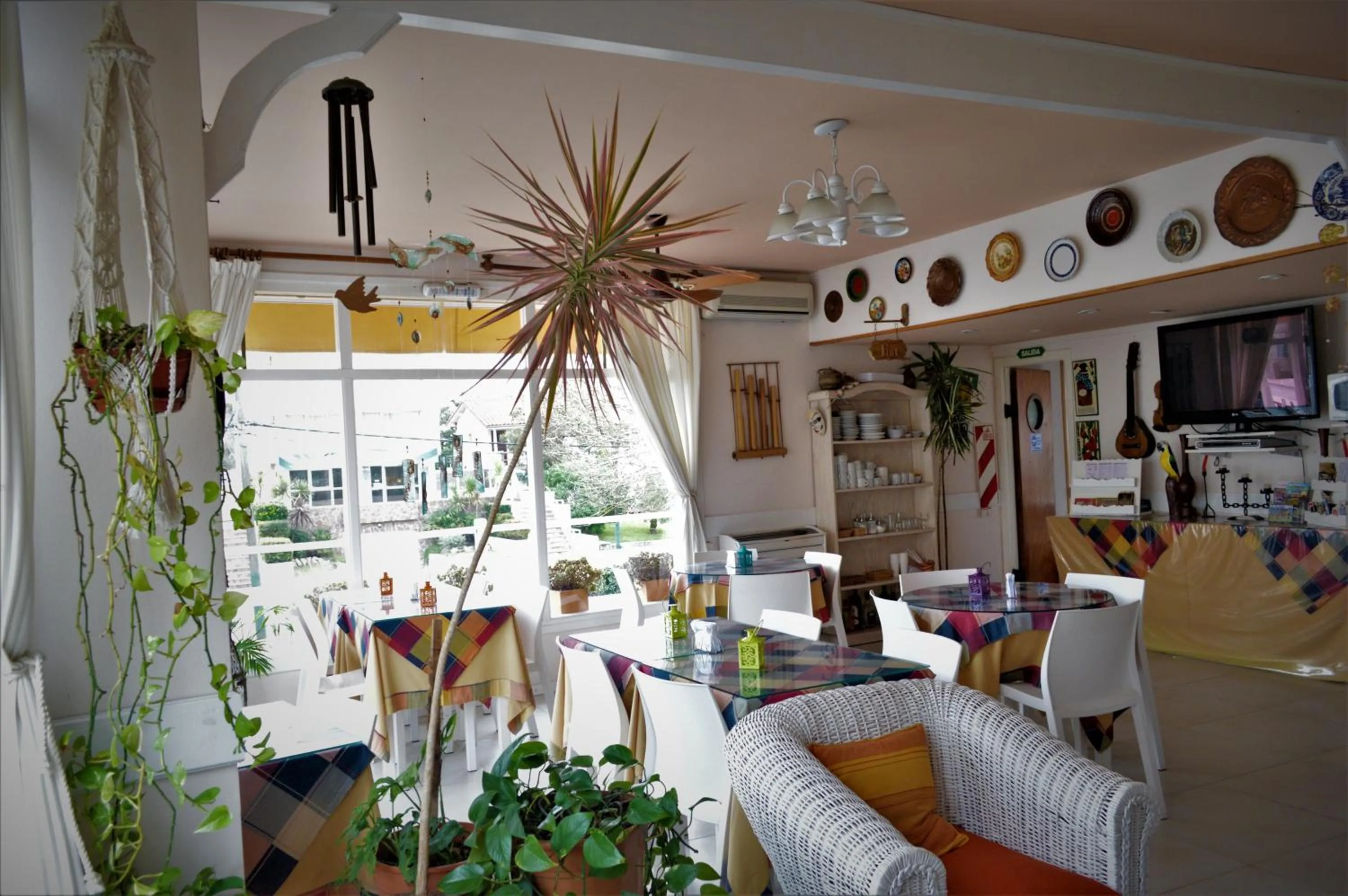 Communal lounge/ TV room in Tamanacos Hotel & Spa