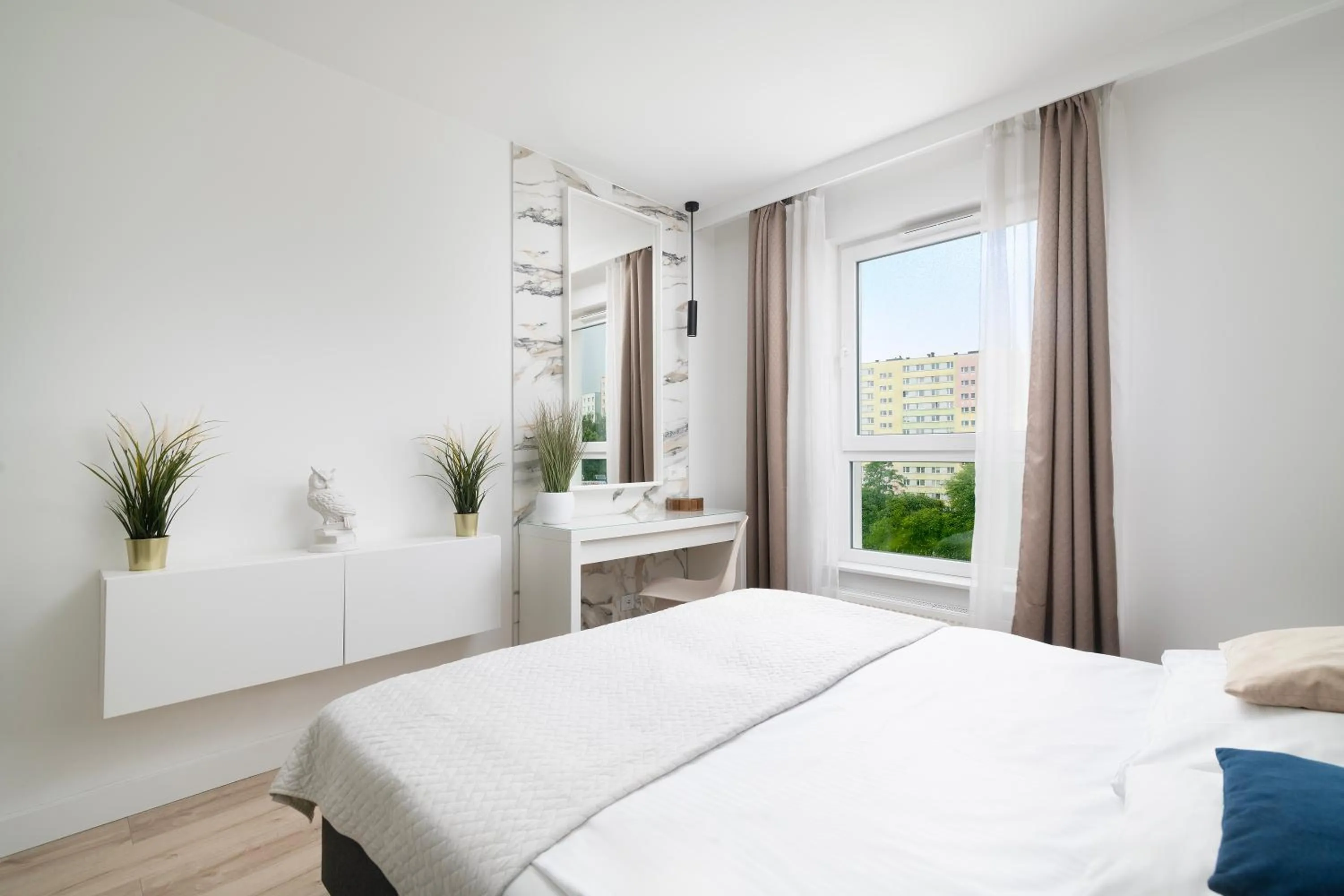 Bed in EASY RENT Apartments - Kompozytorów Polskich