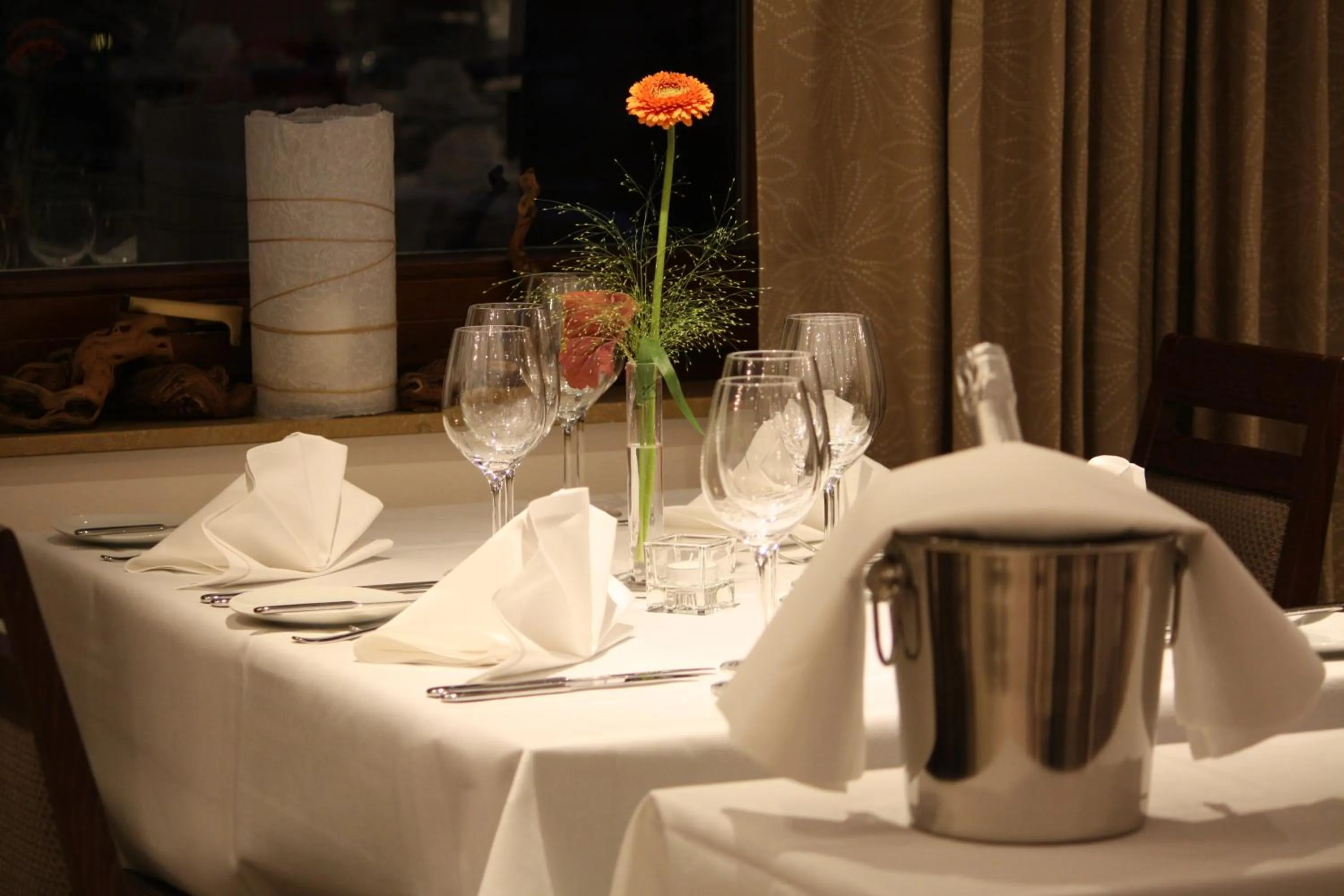 Restaurant/places to eat in Hotel Scheffelhöhe