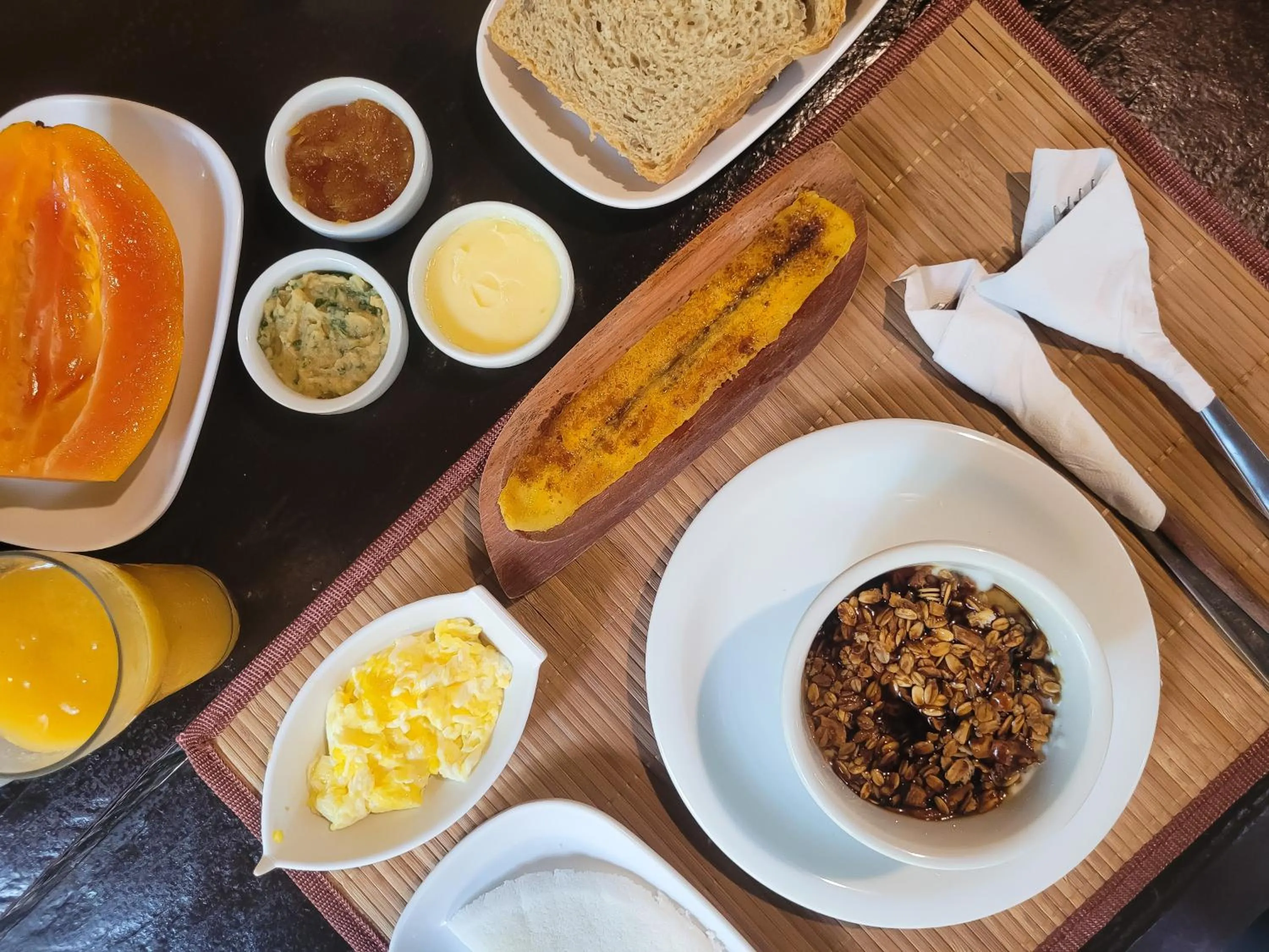 Restaurant/places to eat in Pousada Raiz Forte