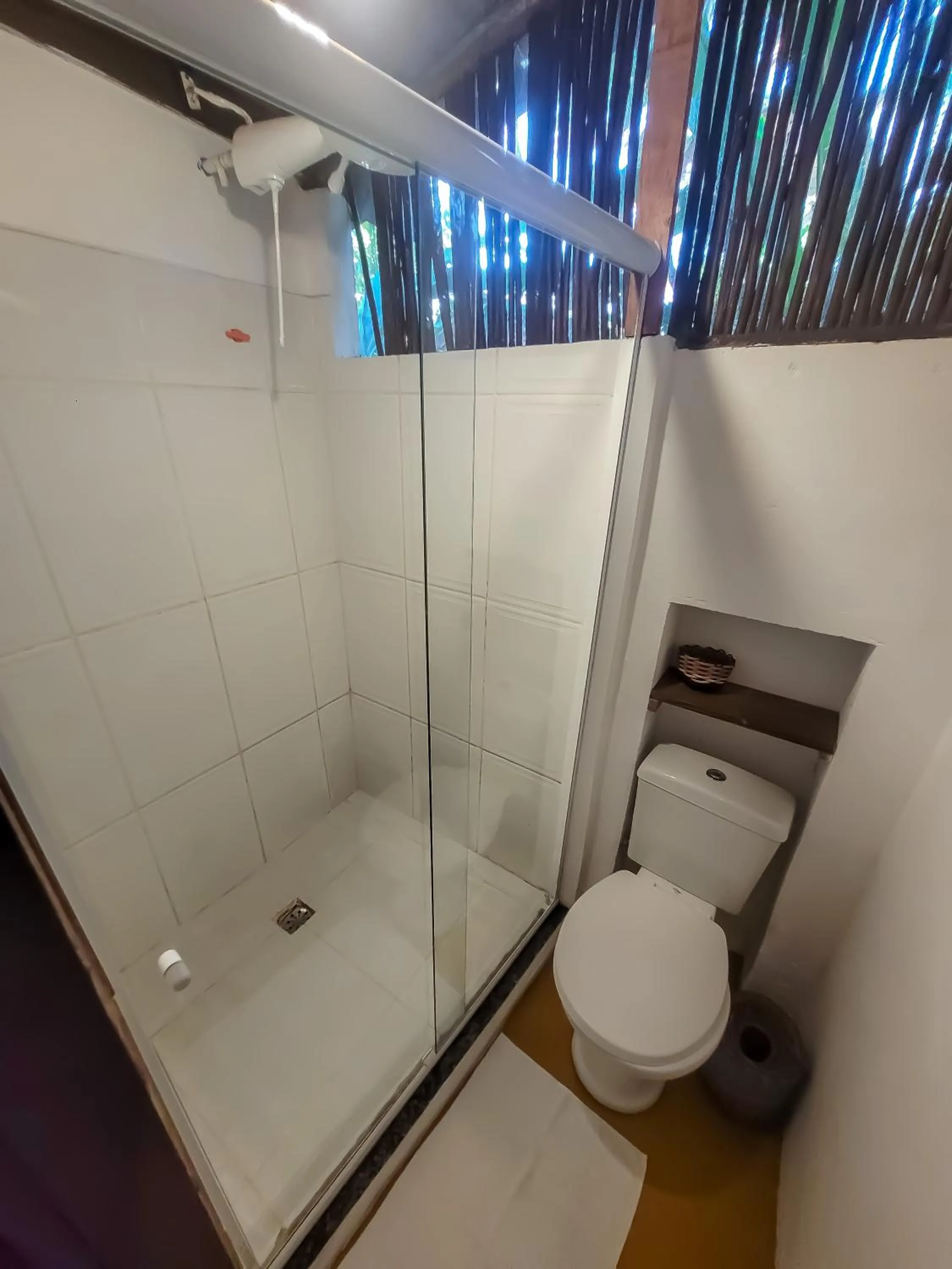 Shower in Pousada Raiz Forte
