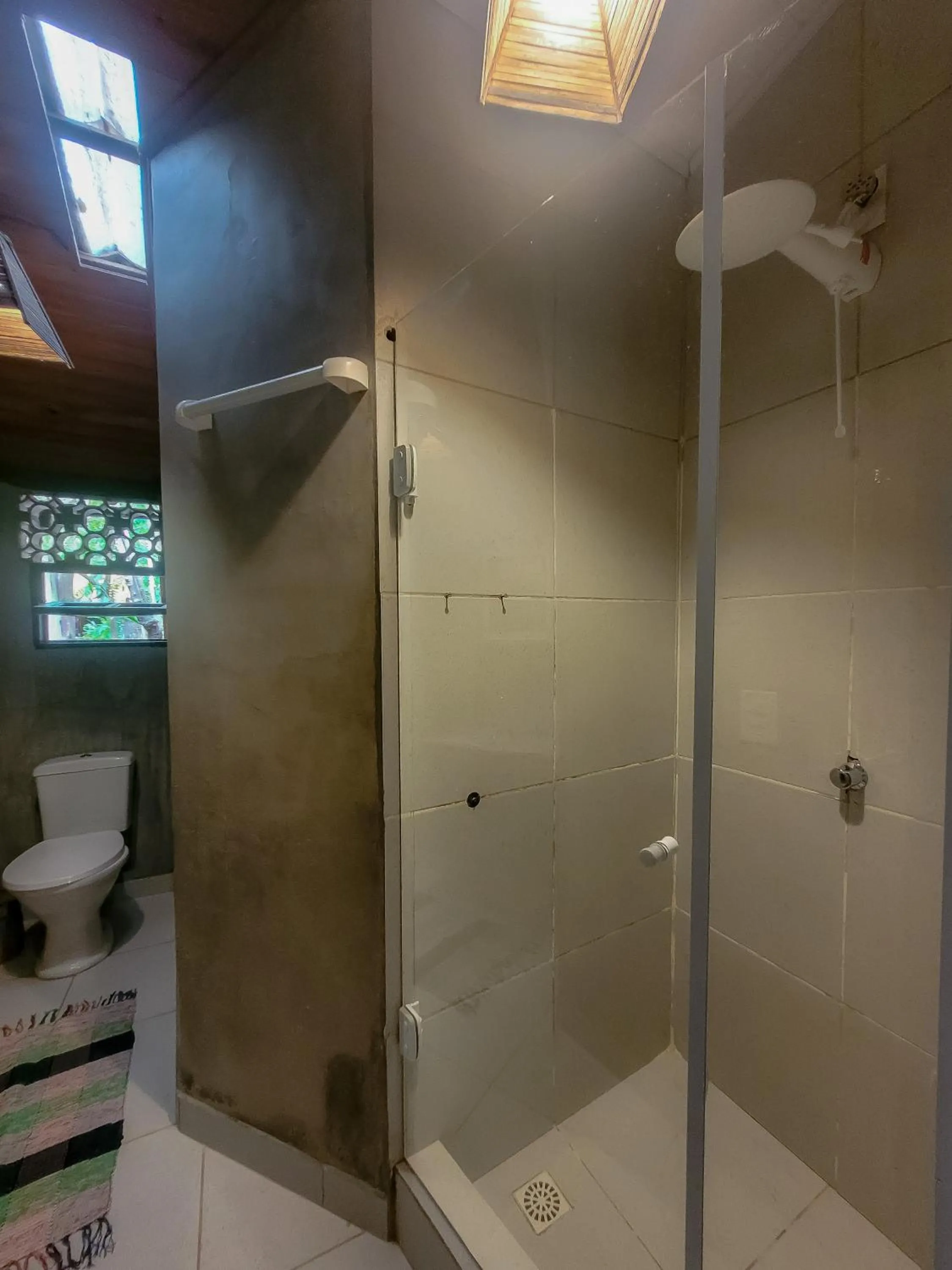 Shower in Pousada Raiz Forte