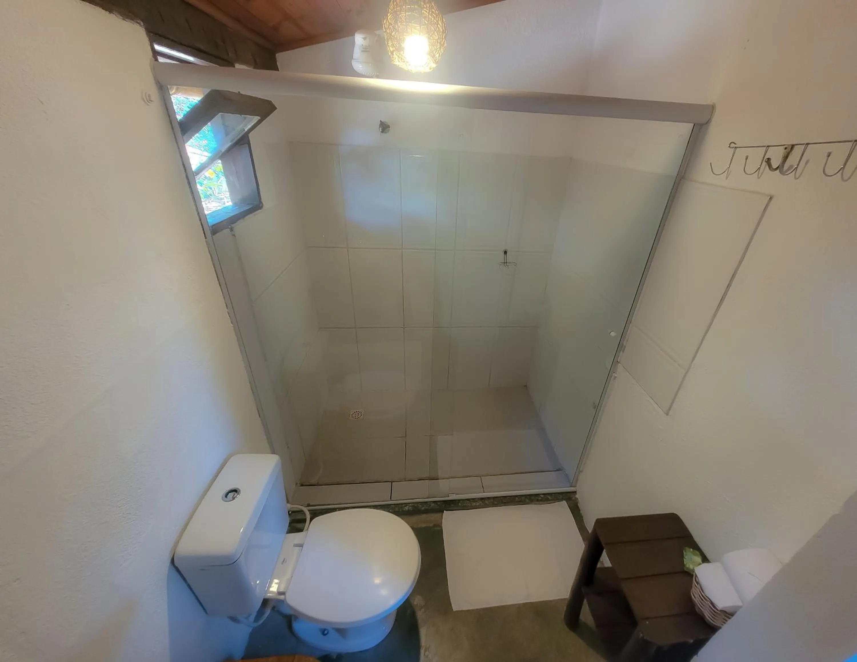 Shower in Pousada Raiz Forte