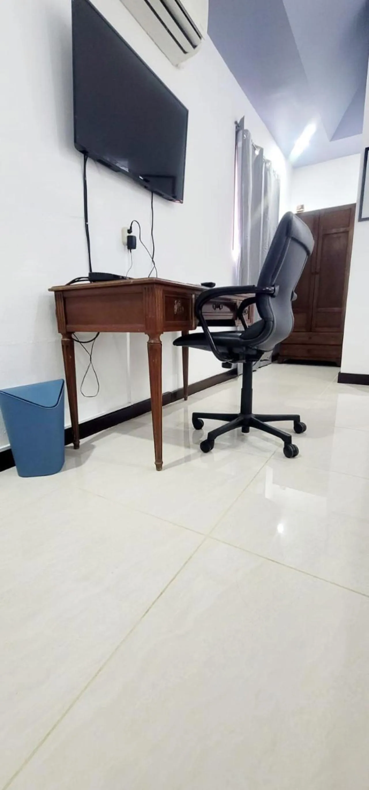 Property building in Hotel Casa del Sol