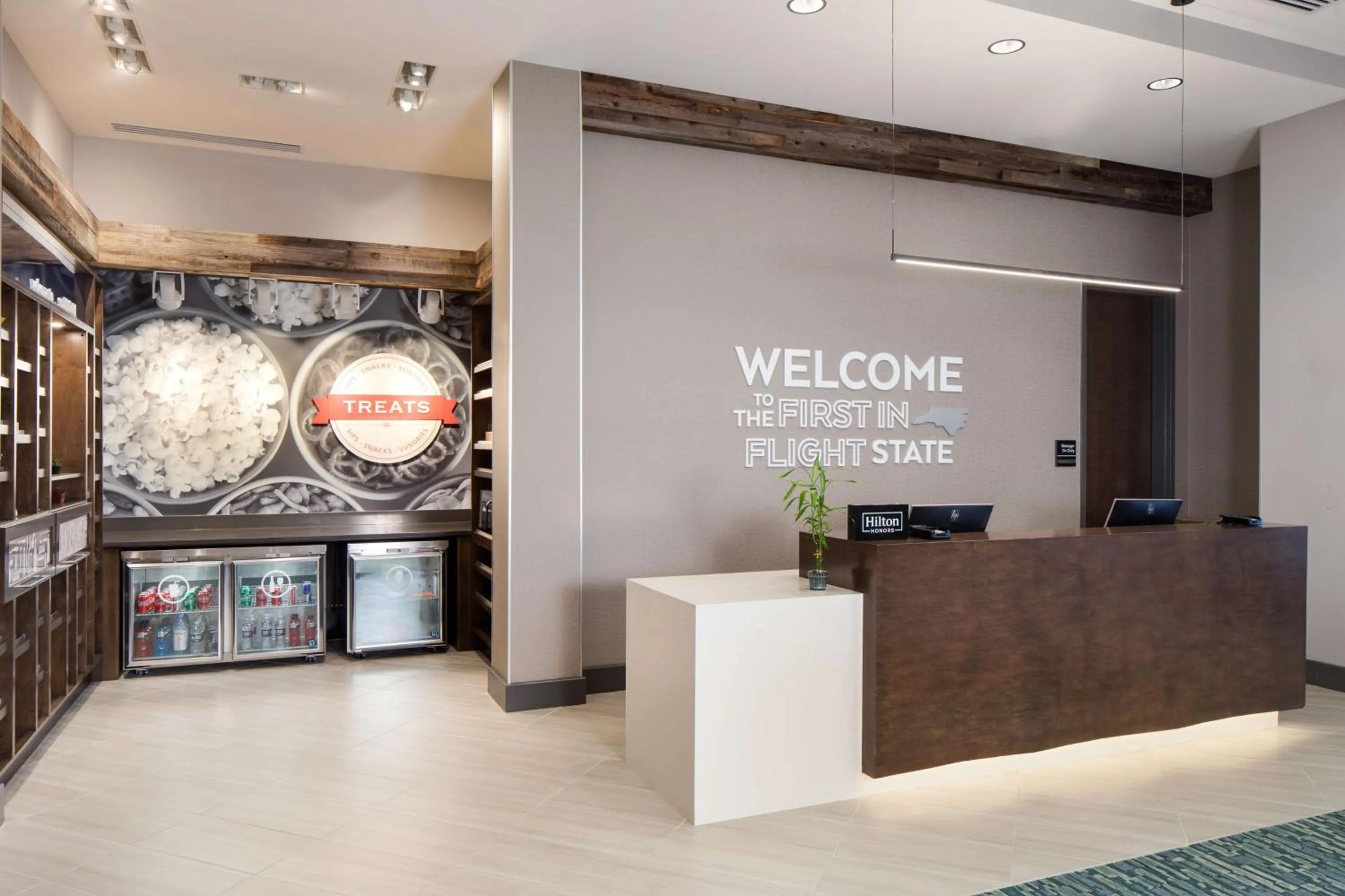 Lobby or reception in Hampton Inn Smithfield Selma, NC