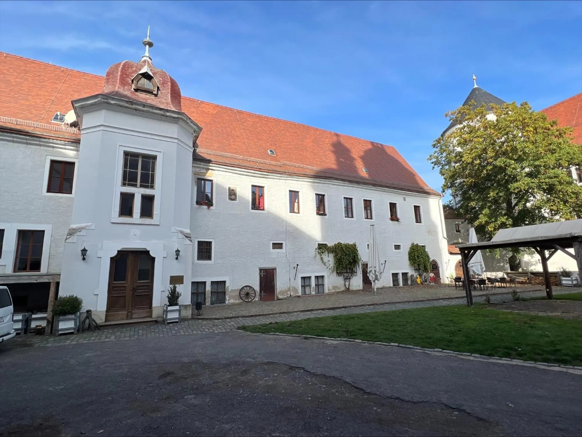 Property building in Schloss Hotel Wurzen