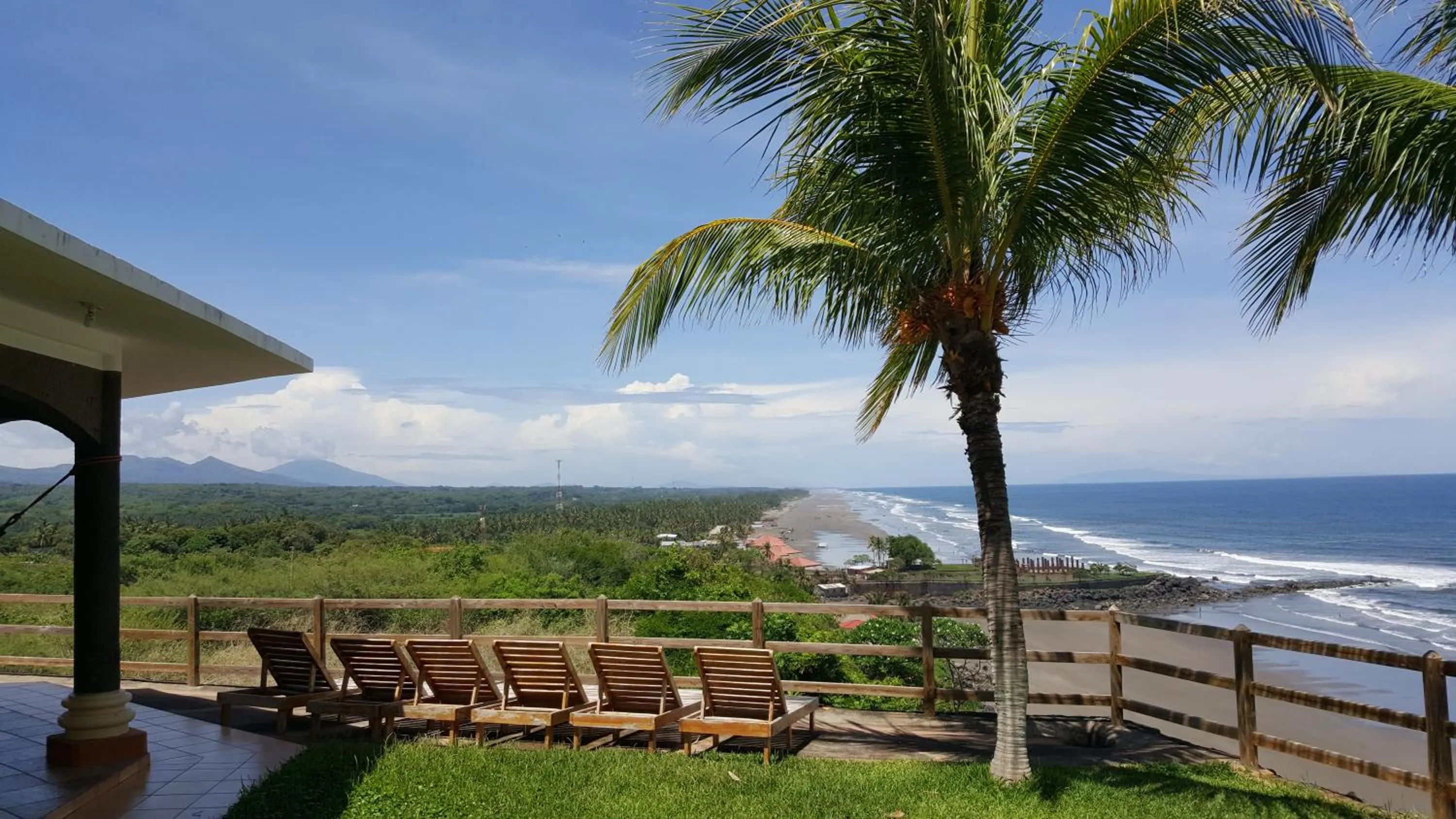 Mountain view in Hotel Miraflores