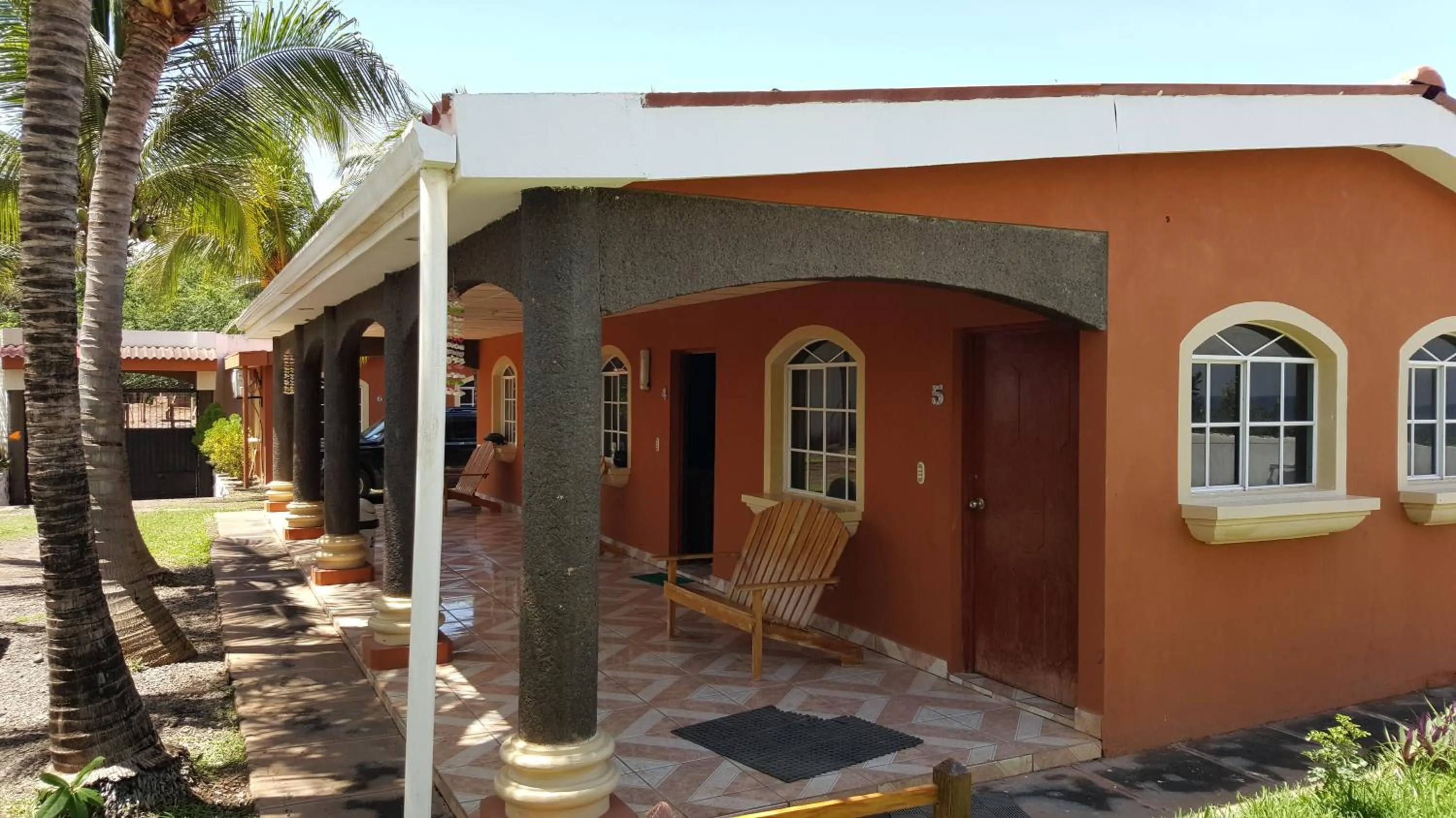 Patio in Hotel Miraflores