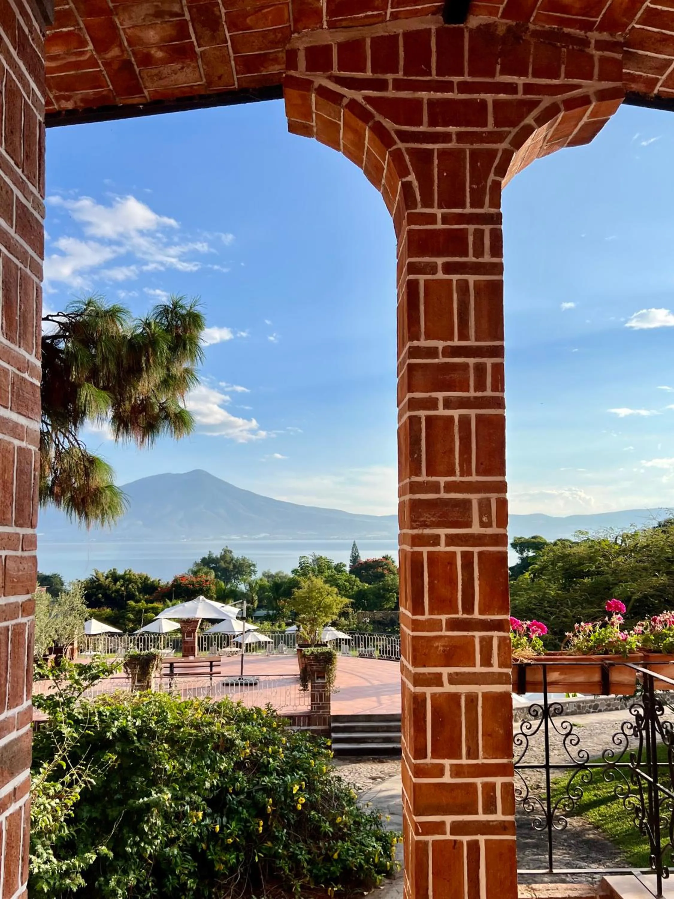 Mountain view in Mama Chuy Hotel & Villas Ajijic