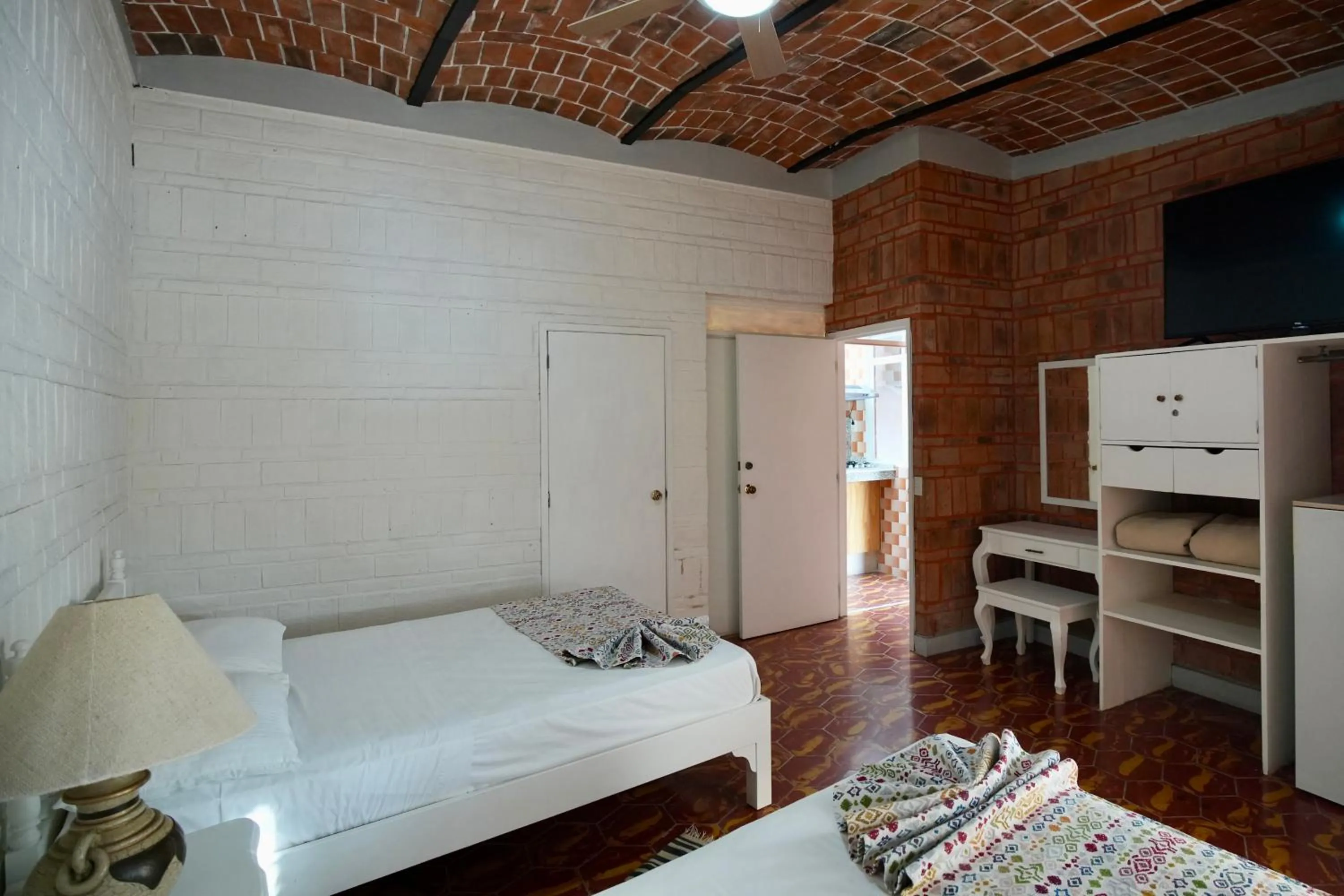 Bed in Mama Chuy Hotel & Villas Ajijic