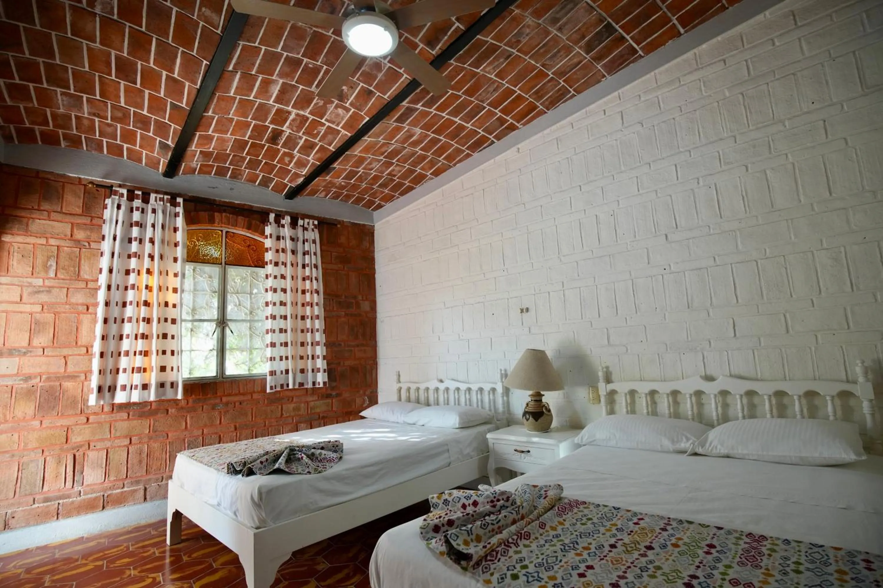 Bedroom, Bed in Mama Chuy Hotel & Villas Ajijic