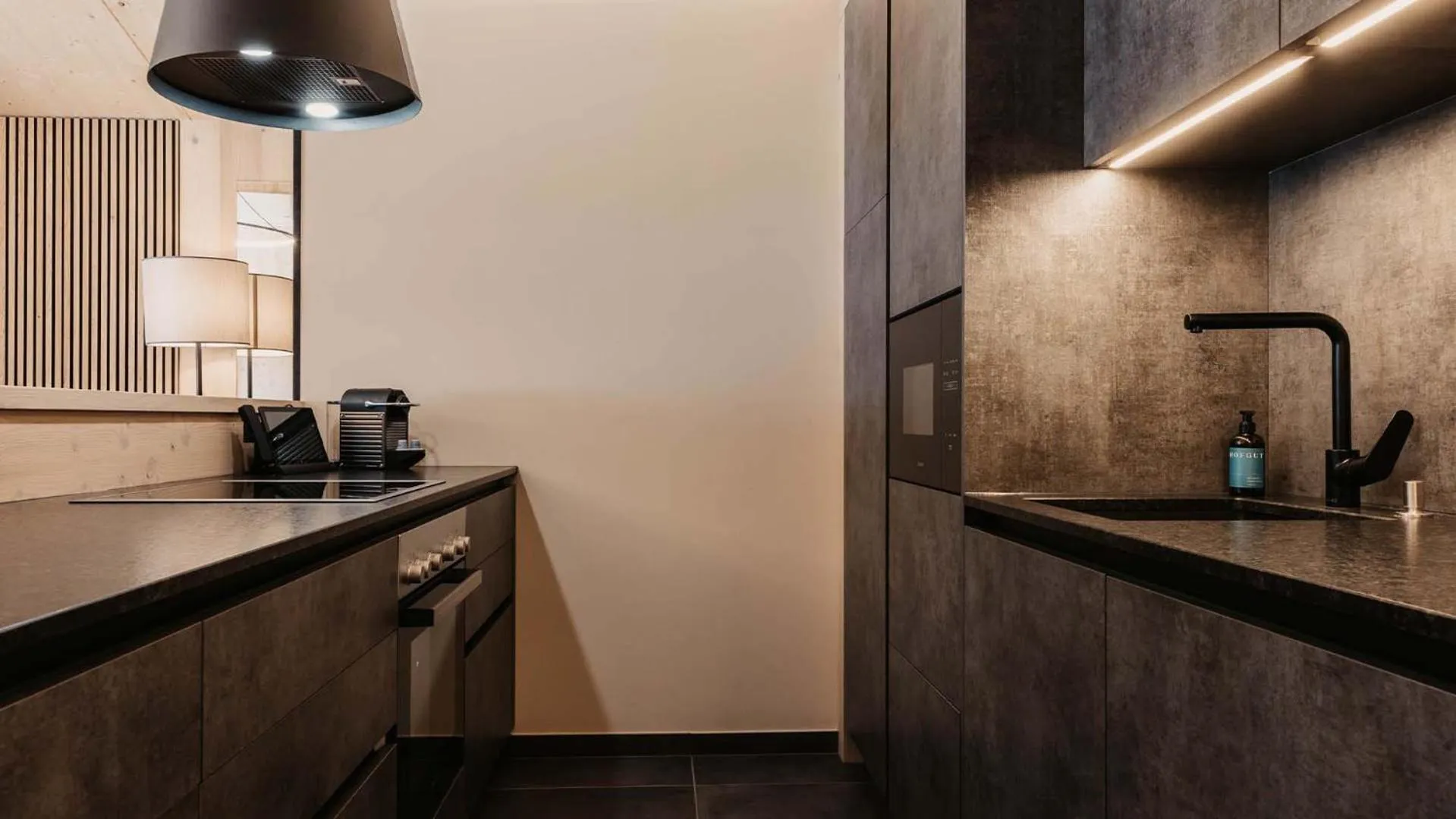 Coffee/tea facilities in Hofgut Apartment & Lifestyle Resort Wagrain