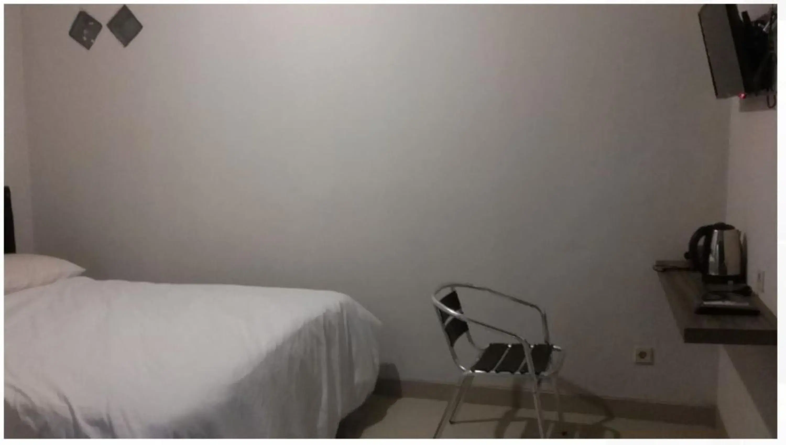 Bed in Siwalankerto F7 Bed in Siwalankerto F7