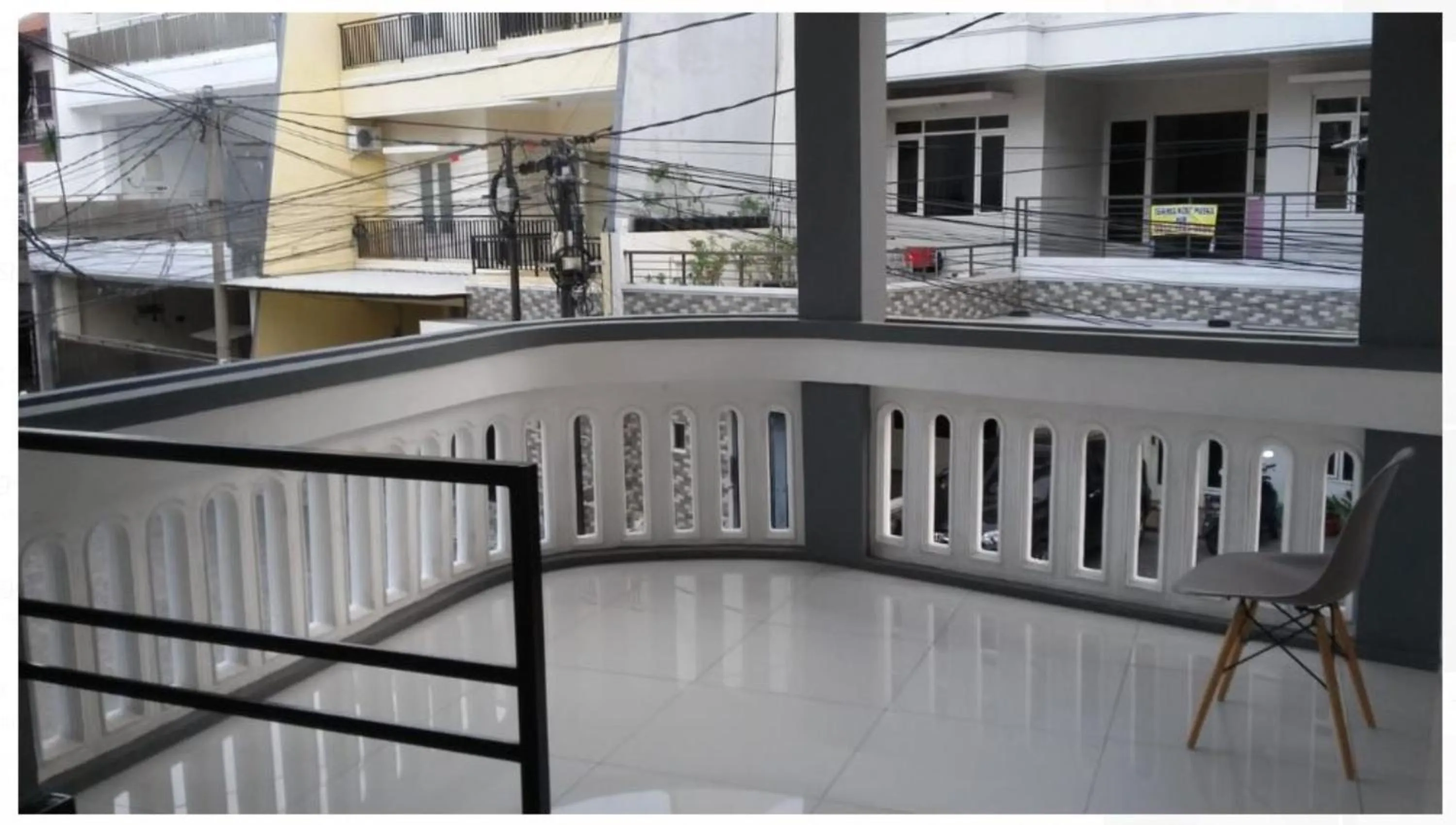 Balcony/Terrace in Siwalankerto F7