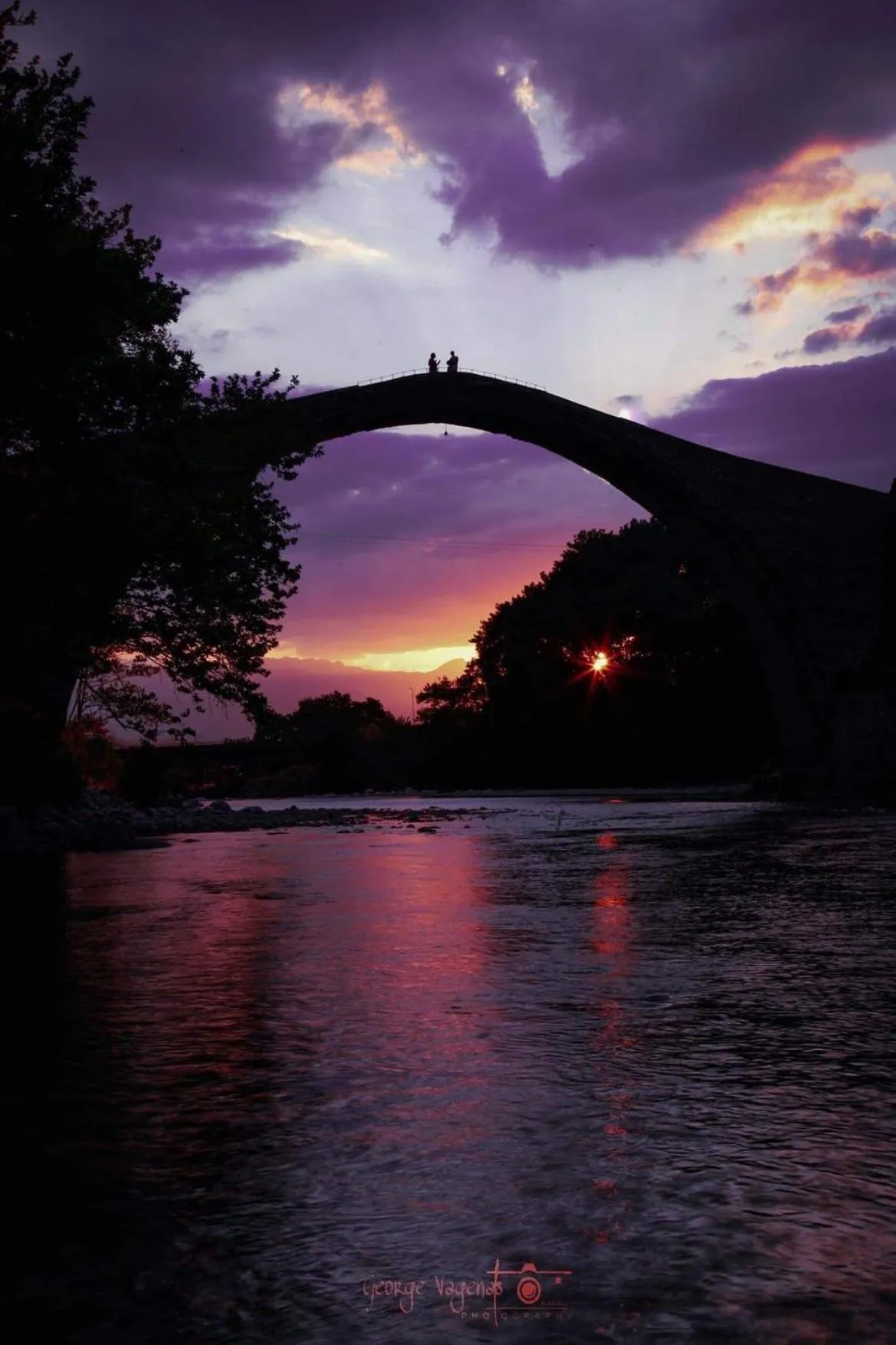 Κonitsa Gefyri hotel