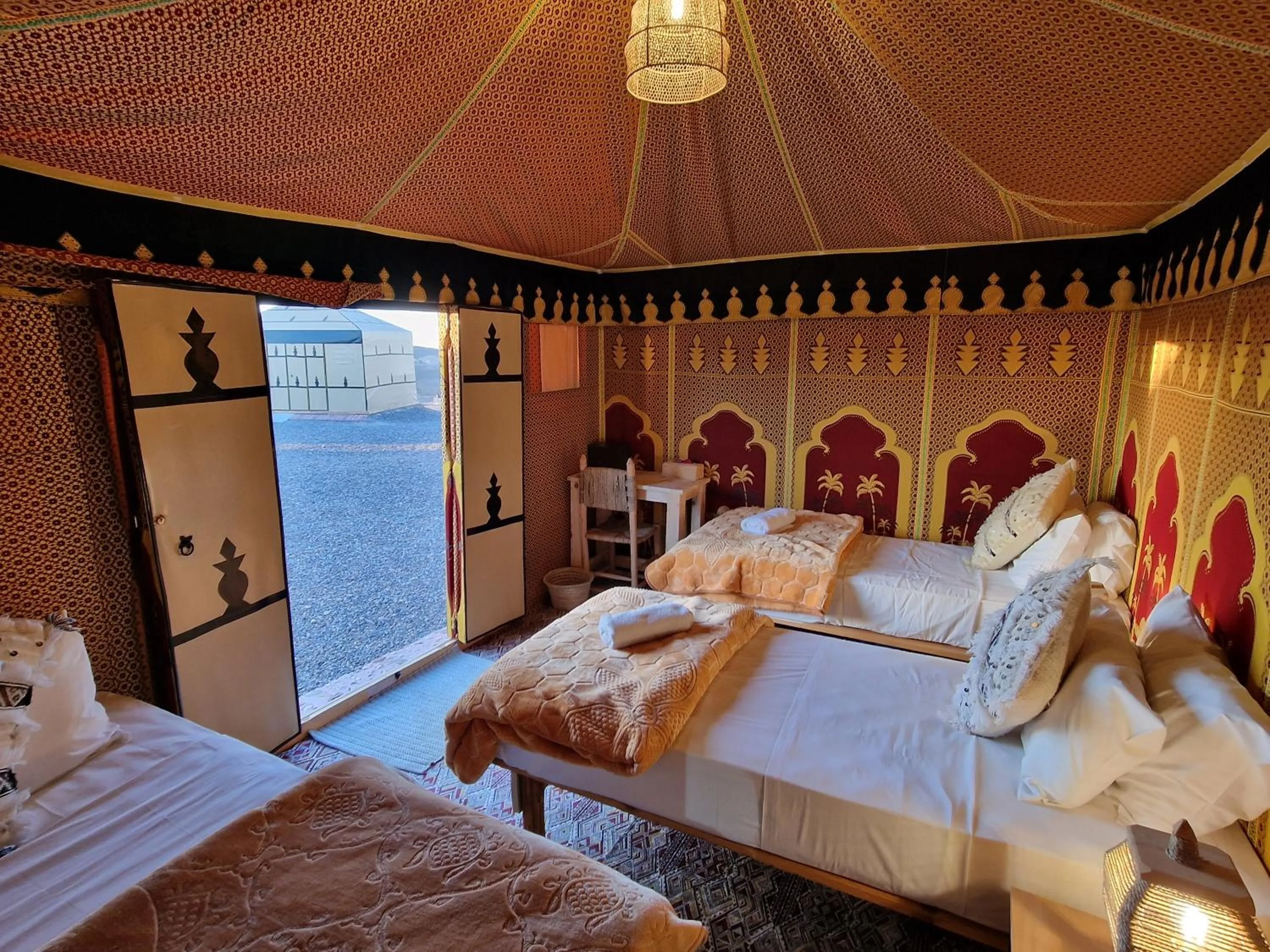 Bed in Nkhila Lodge