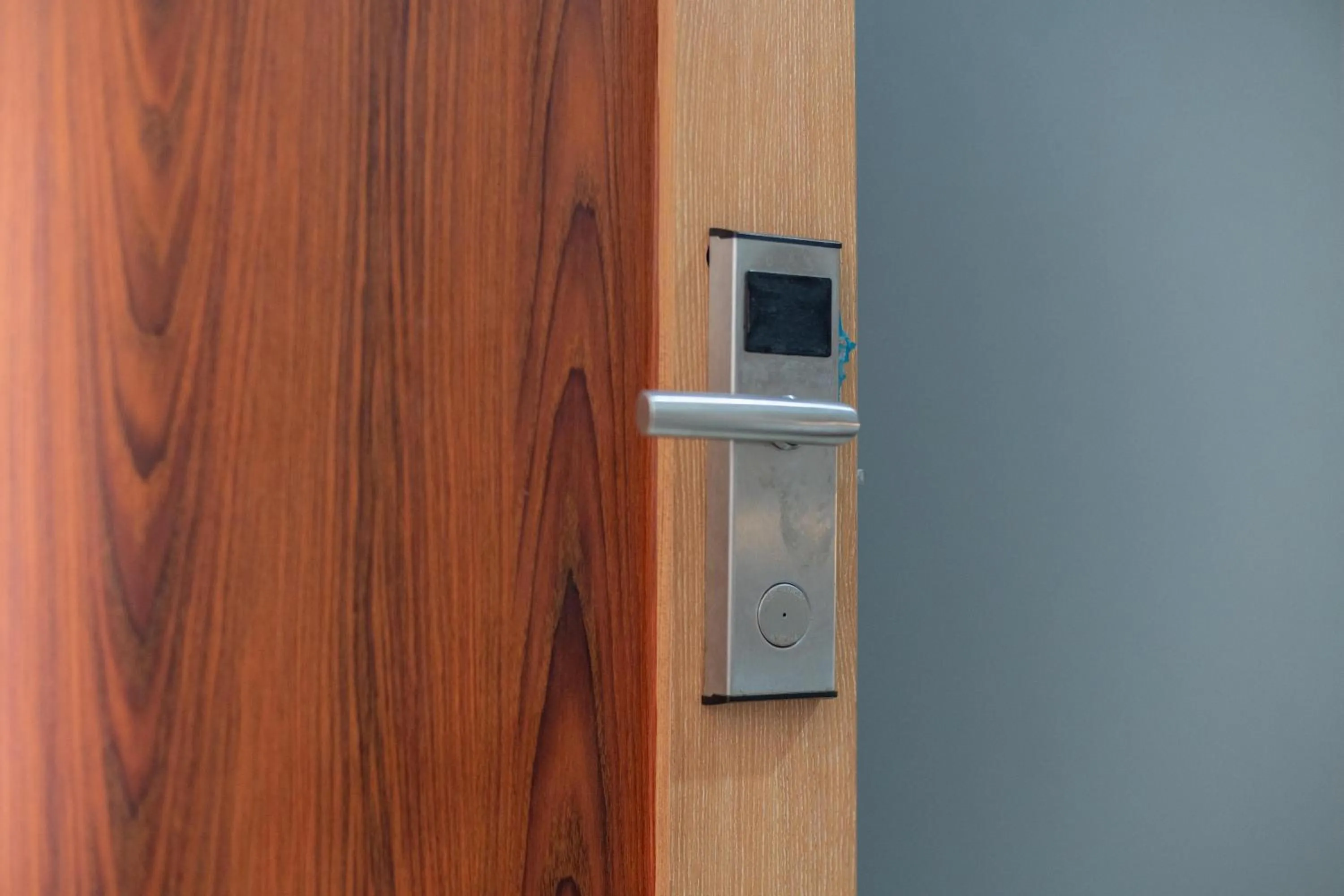 RedDoorz Syariah near Kota Cinema Mall Jatiasih