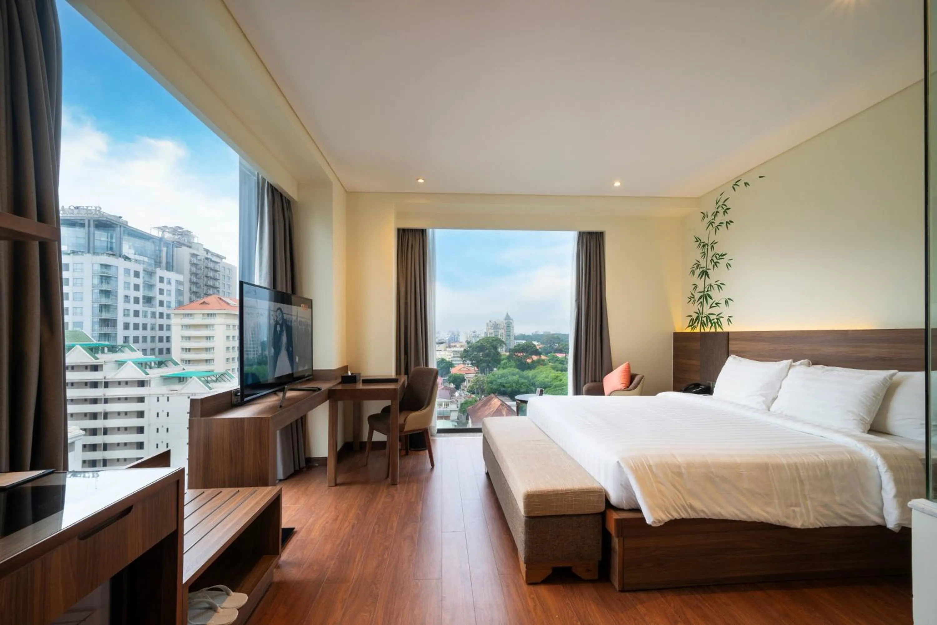 View (from property/room), Bed in Northern Charm Hotel