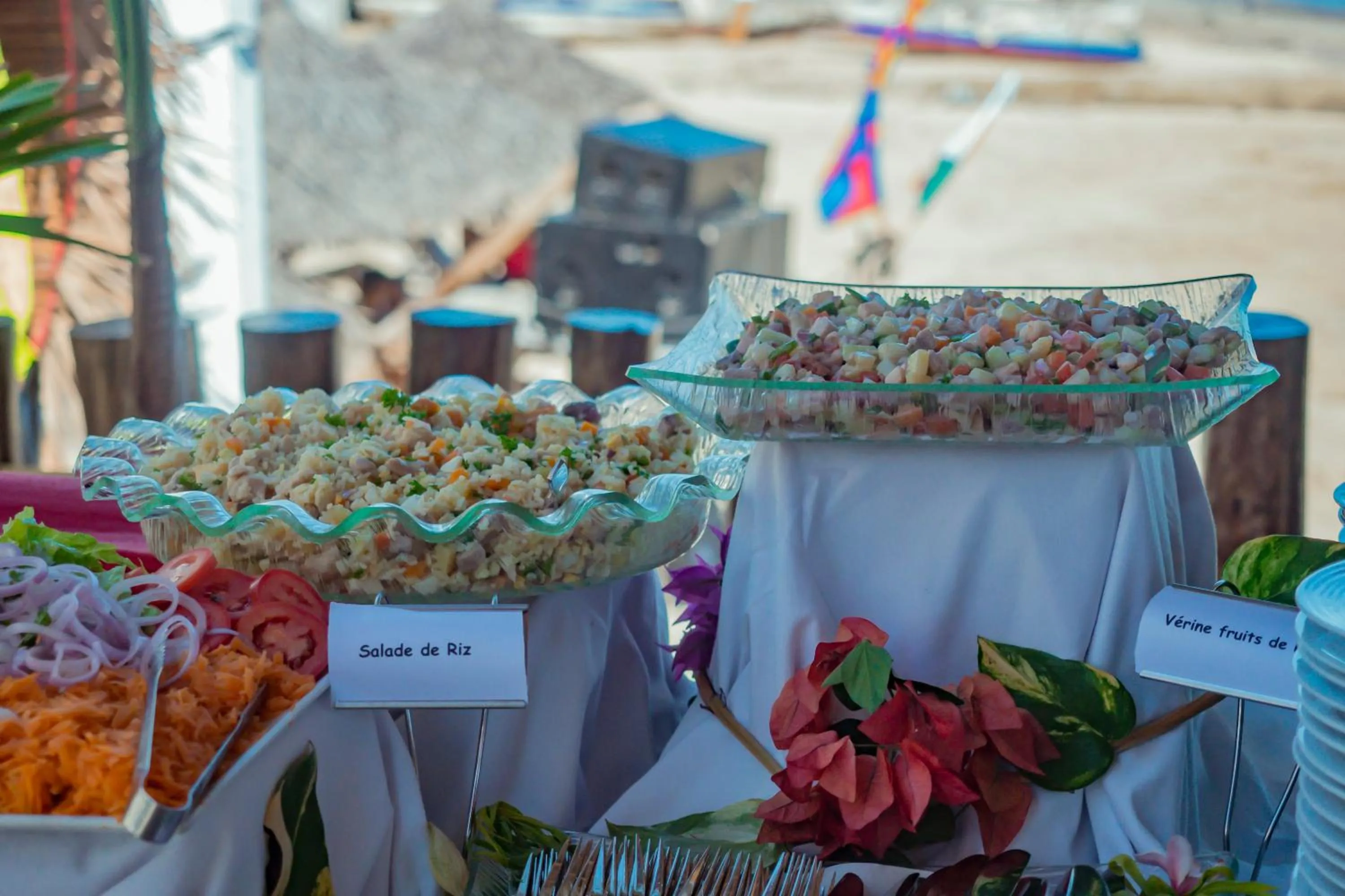 Restaurant/places to eat in La Fourmi Hotel