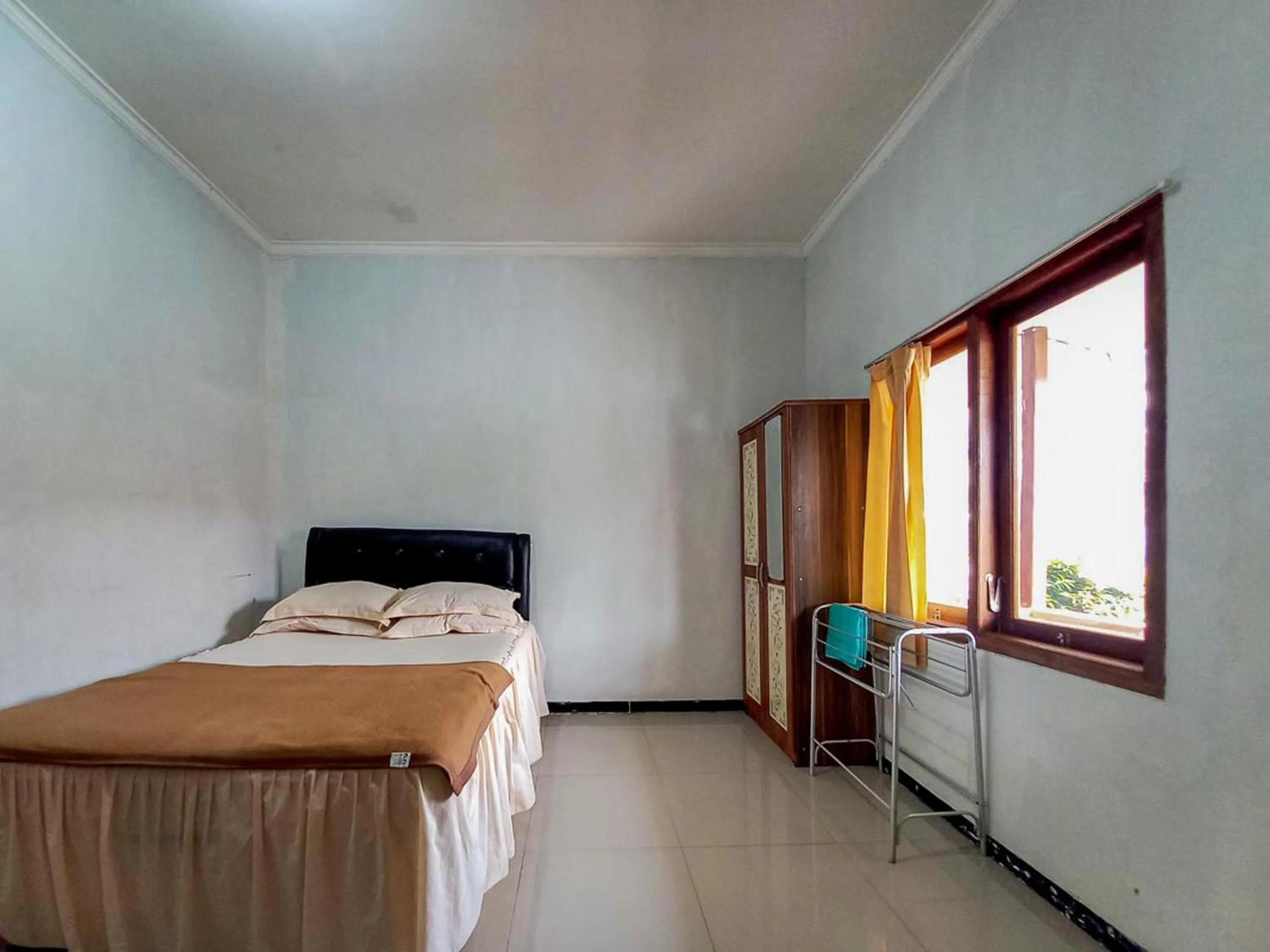 Bedroom, Bed in Villa Kampoeng City Pacet Mitra RedDoorz