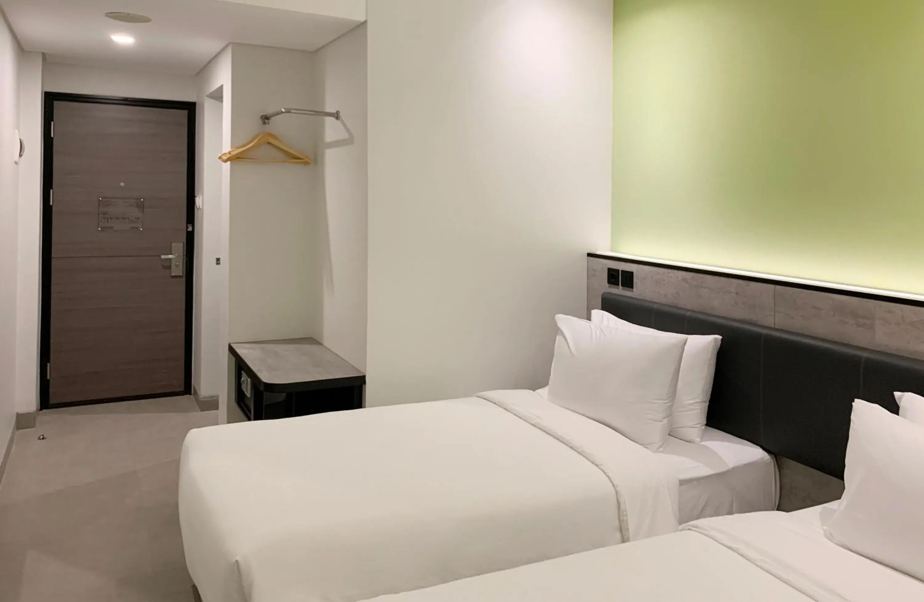 Photo of the whole room, Bed in Amaris Hotel Tasikmalaya Photo of the whole room, Bed in Amaris Hotel Tasikmalaya