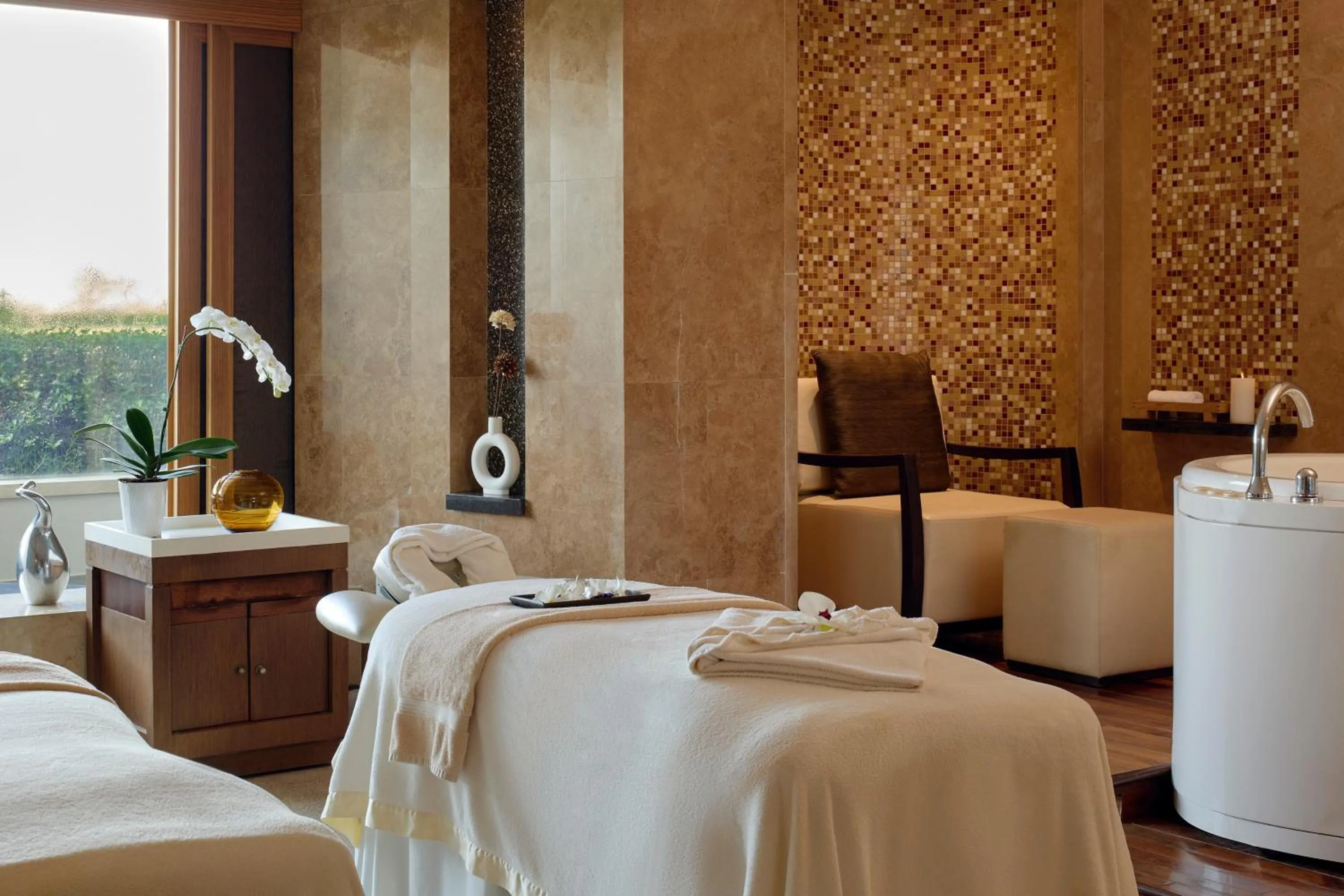 Spa and wellness centre/facilities in Meliá Desert Palm Member of Meliá Collection