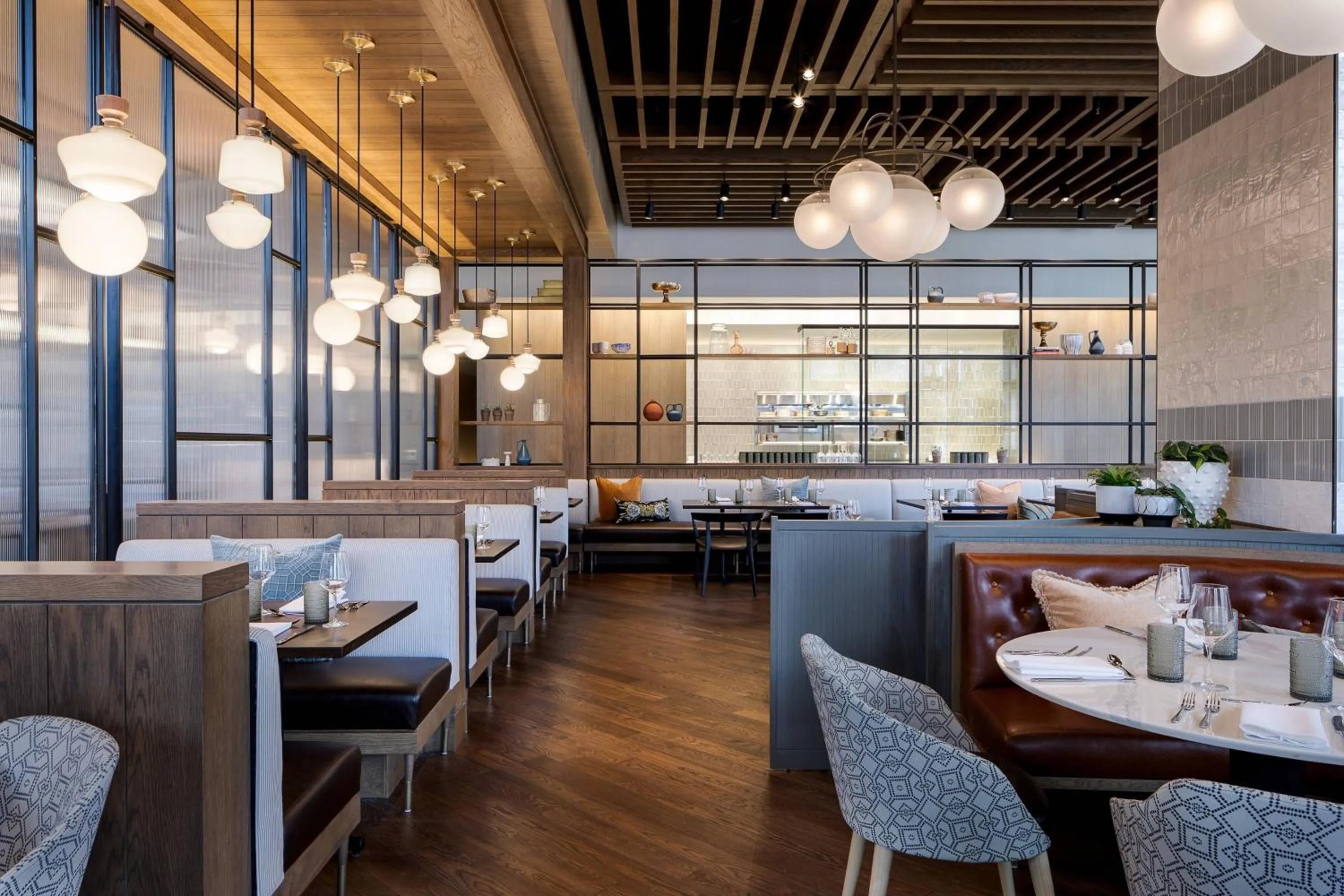 Restaurant/places to eat in Marriott Dallas Uptown