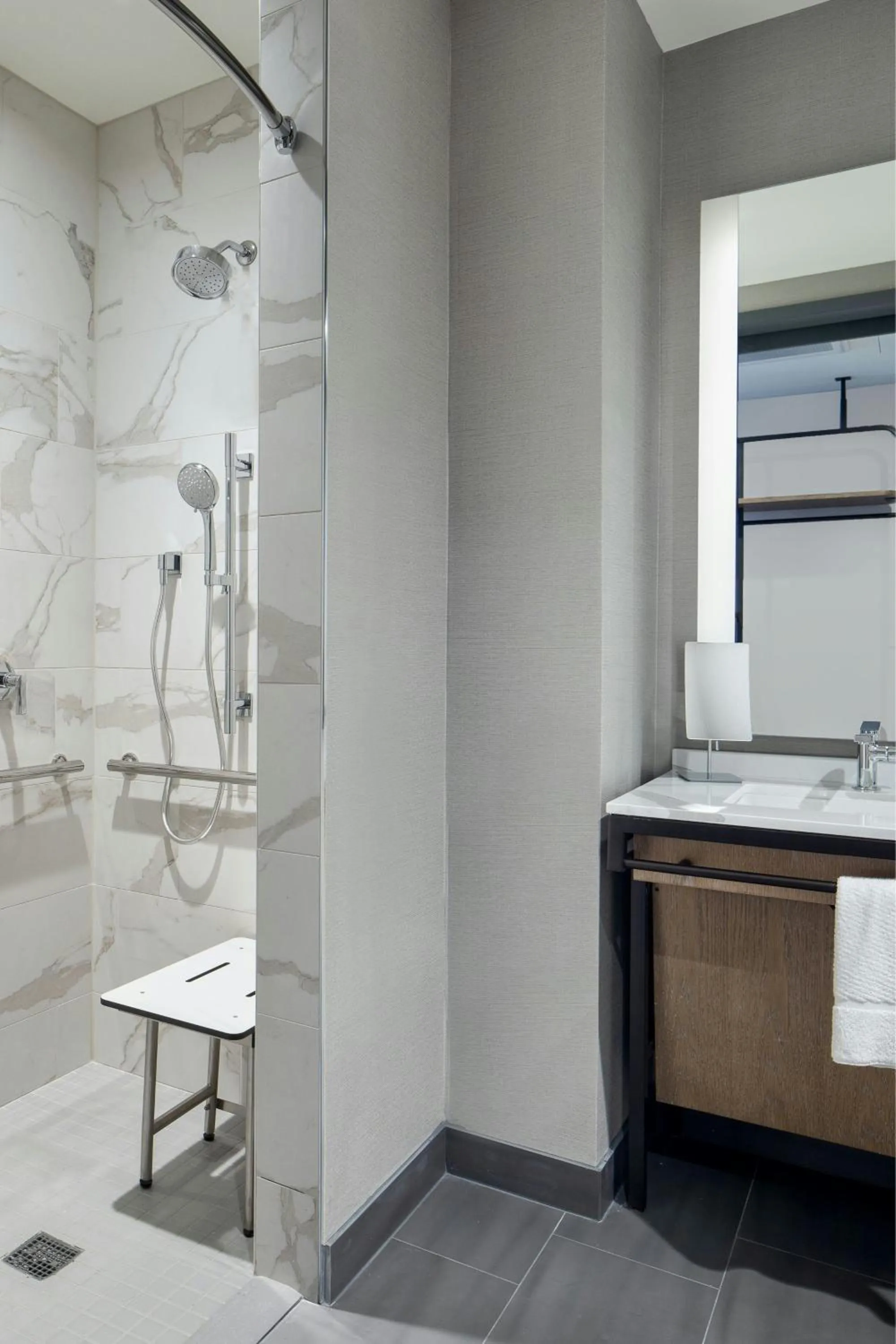 Bathroom in Marriott Dallas Uptown