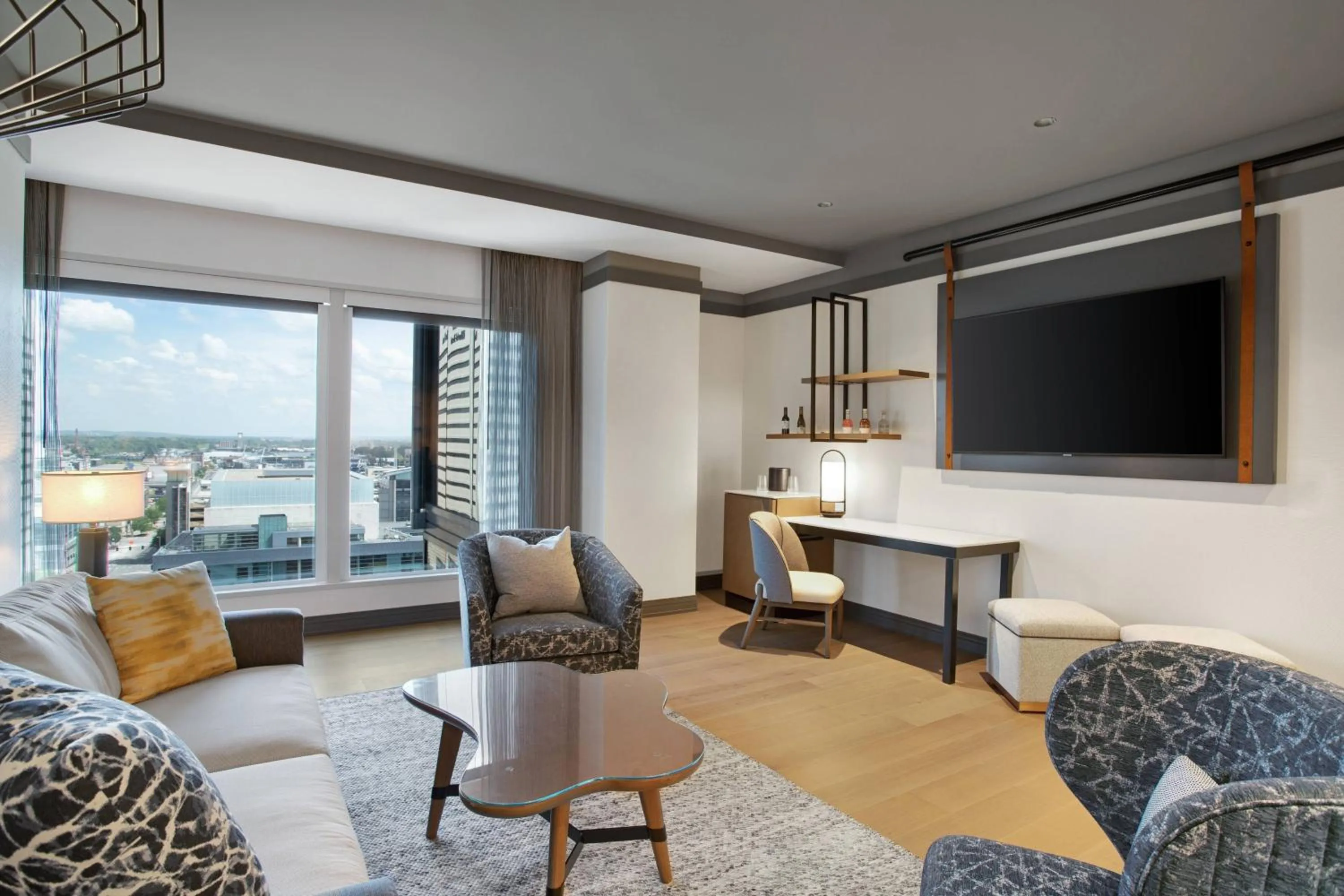 Living room in The Farnam, Autograph Collection