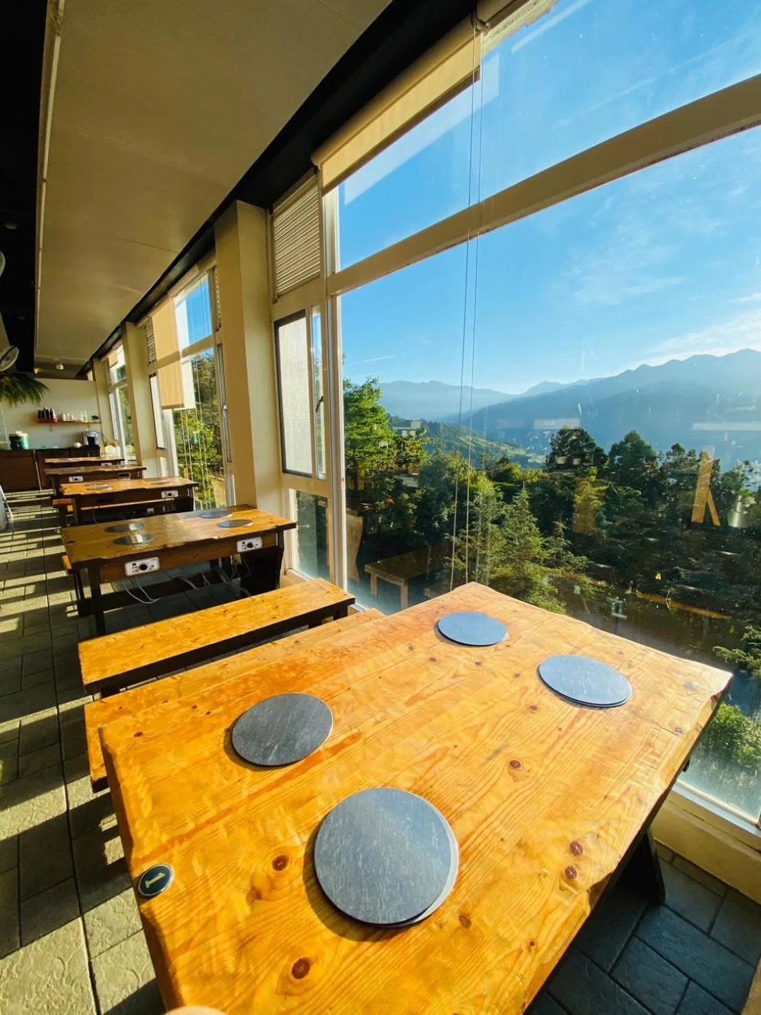 Dining area in Ailiga Travel Villa
